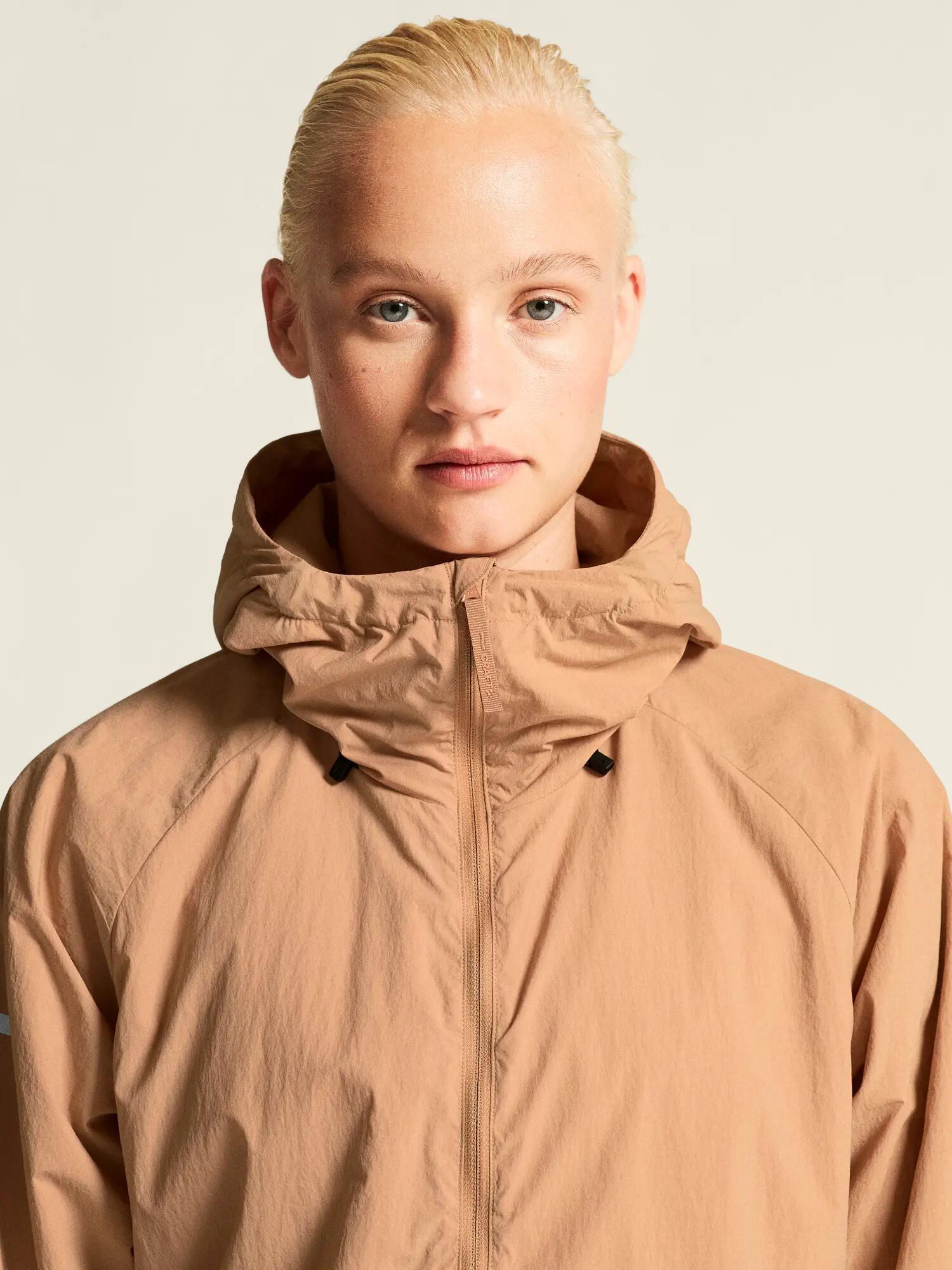 craft SubZ Warm Hood W – Anorak popover isolant et déperlant – Syrup 5/7