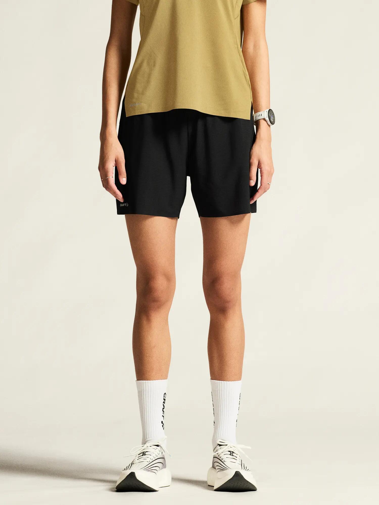 craft PRO Trail Shorts W — Leichte 2‑in‑1 Trail‑Shorts in Ripstop – Black/Black 6/7