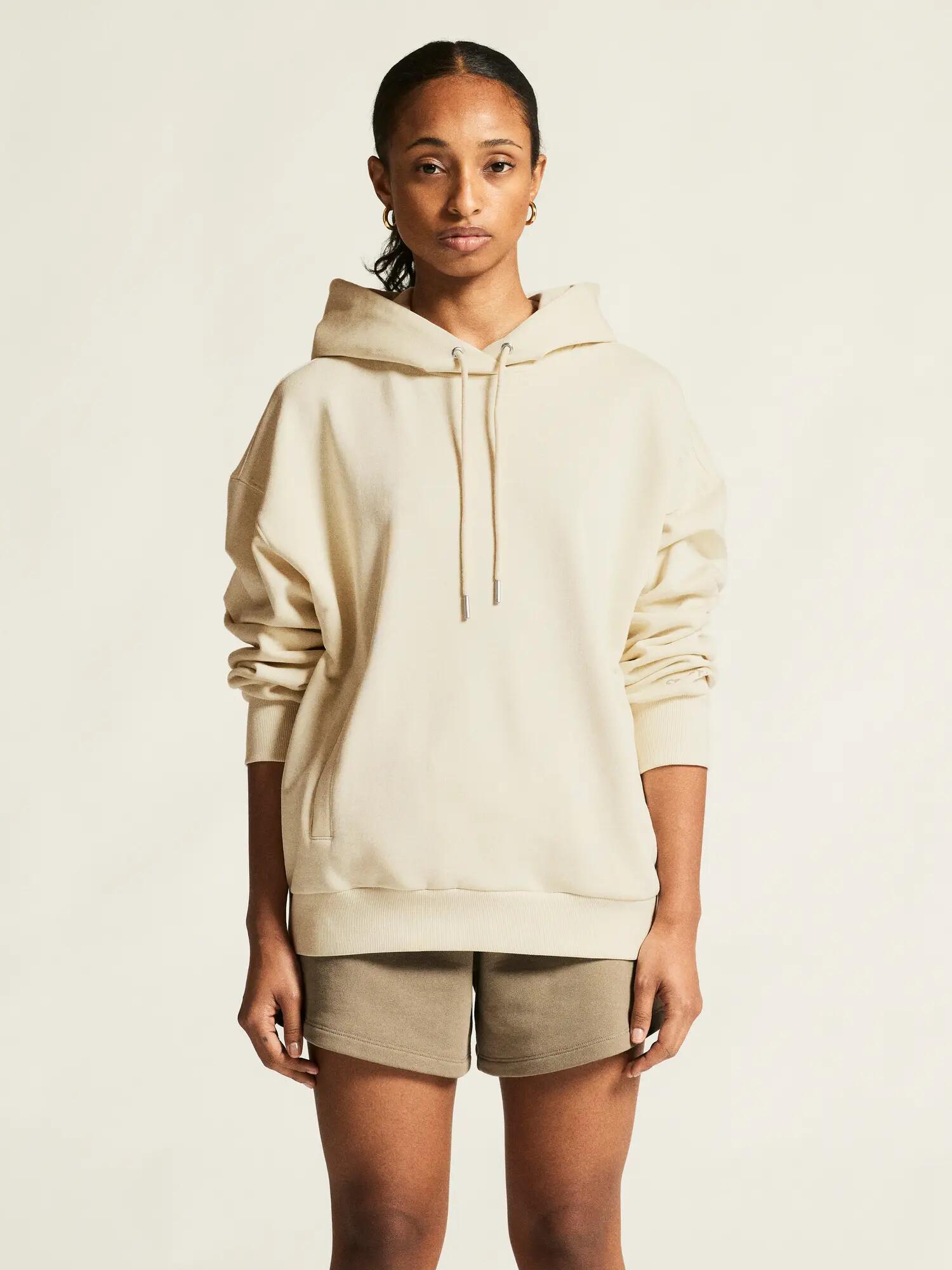 craft Frequent Hoodie W — Kapuzenpullover aus Bio-Baumwolle, relaxed Fit – Tofu 5/7