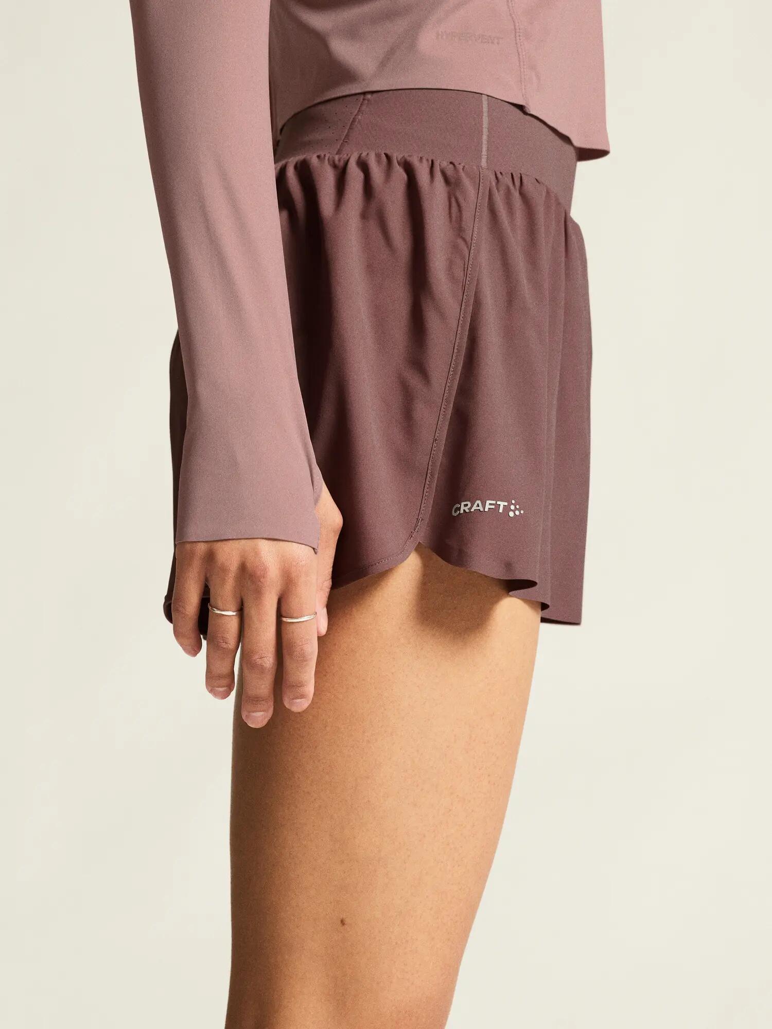 craft Hypervent Wide Shorts W — short de running à taille large et maintien – 4/7