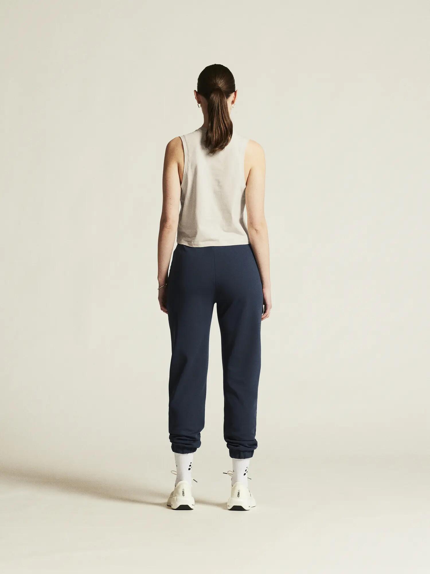 craft ADV Join Sweat Pant W — calça sweat confortável em algodão-poliéster – 7/7