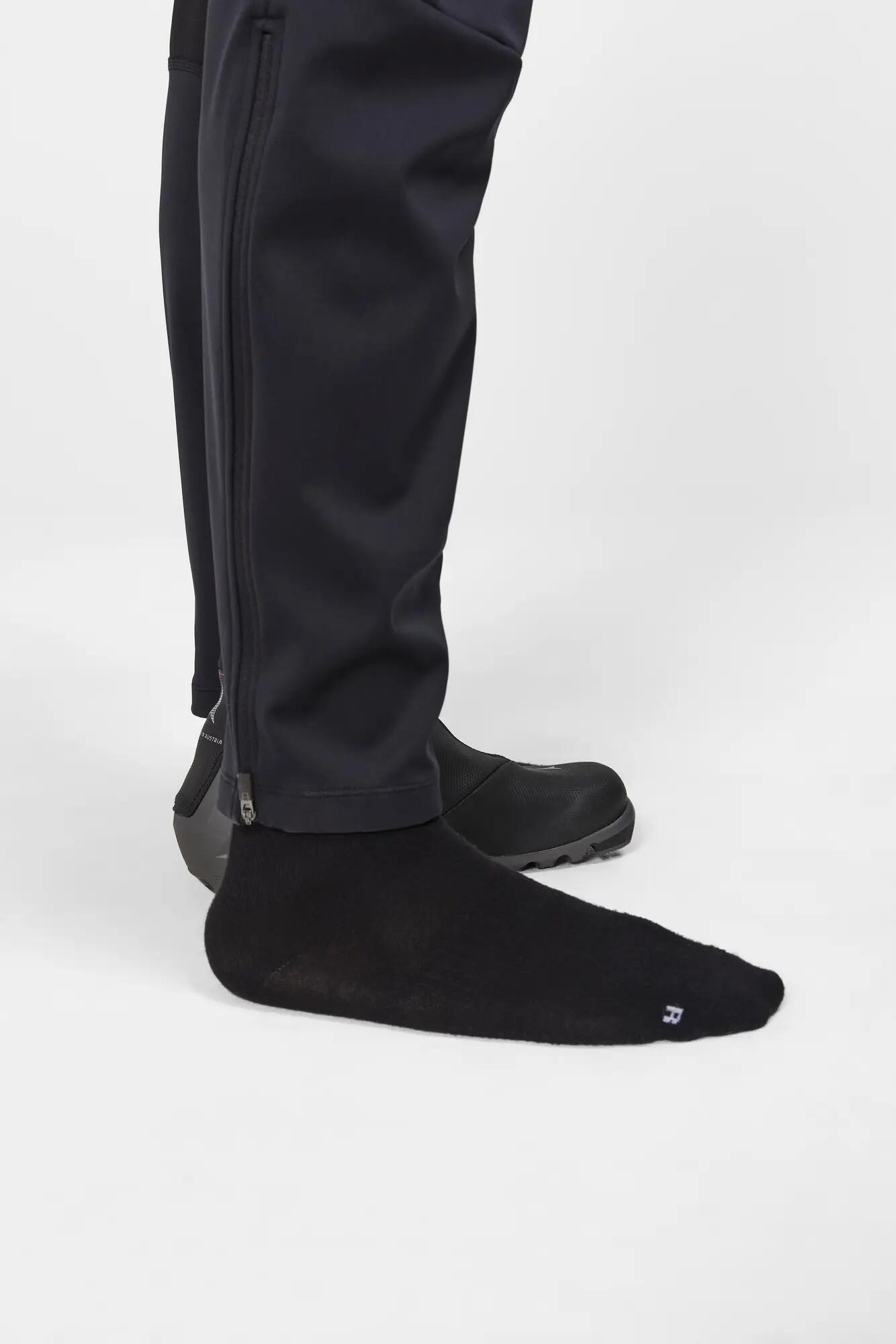 craft CORE Essence Nordic Pants M – Softshell-Trainingshose winddicht – Black 5/7