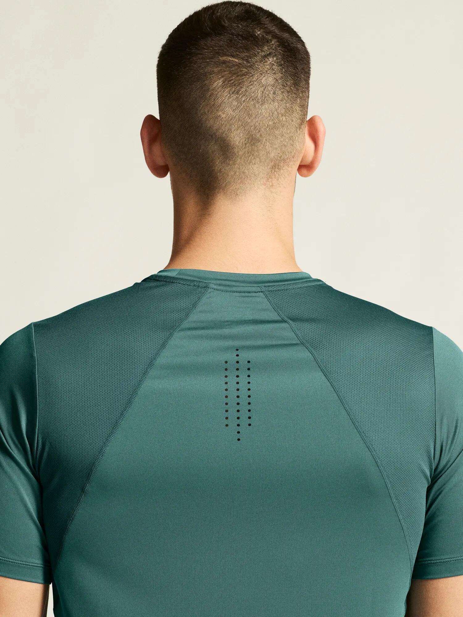 craft ADV Essence SS Tee 2 M Trainingsshirt aus recyceltem Polyester, 7/7