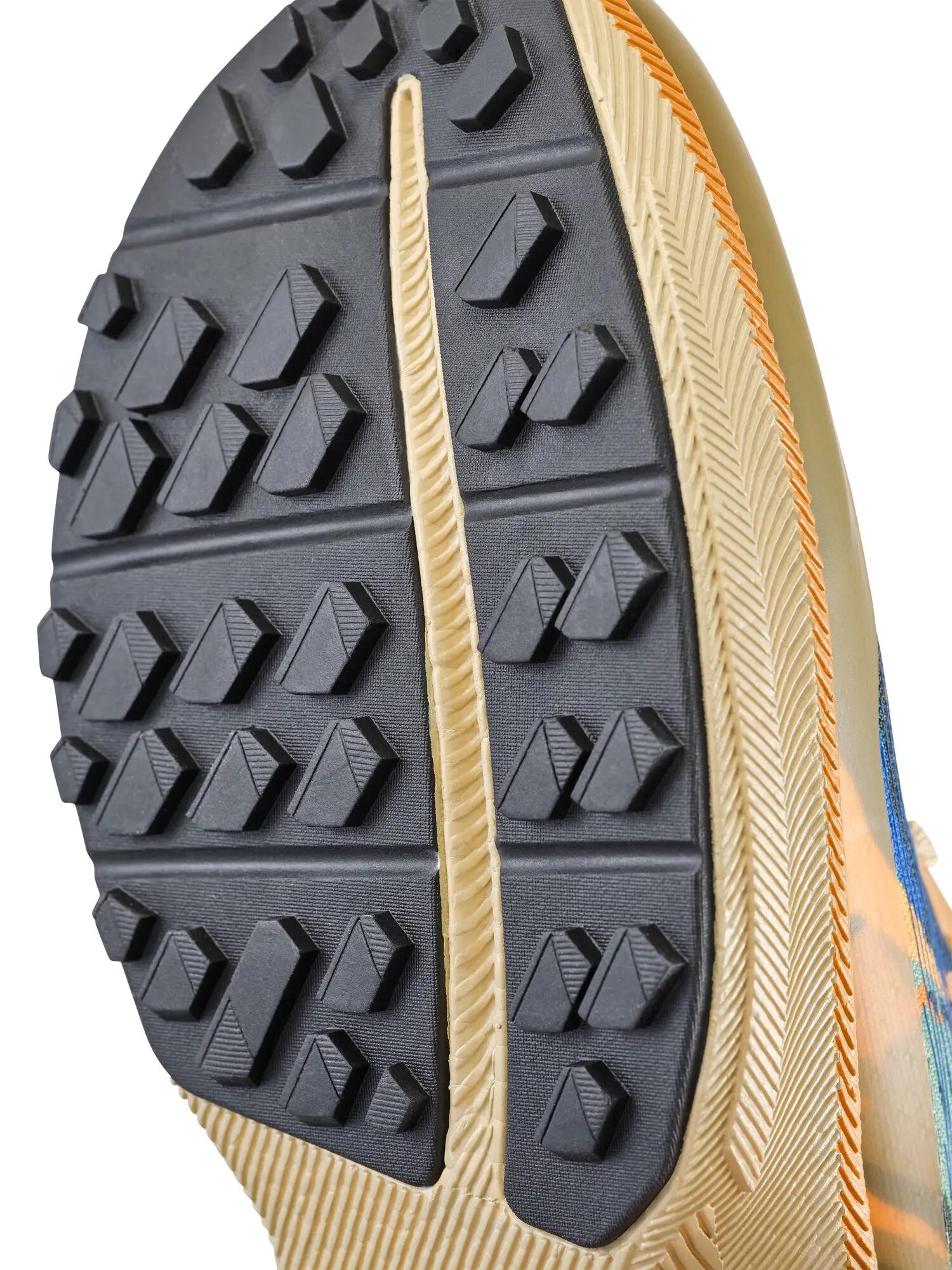 craft Endurance Trail M – Scarpe trail resistenti con calzata avvolgente – 4/7
