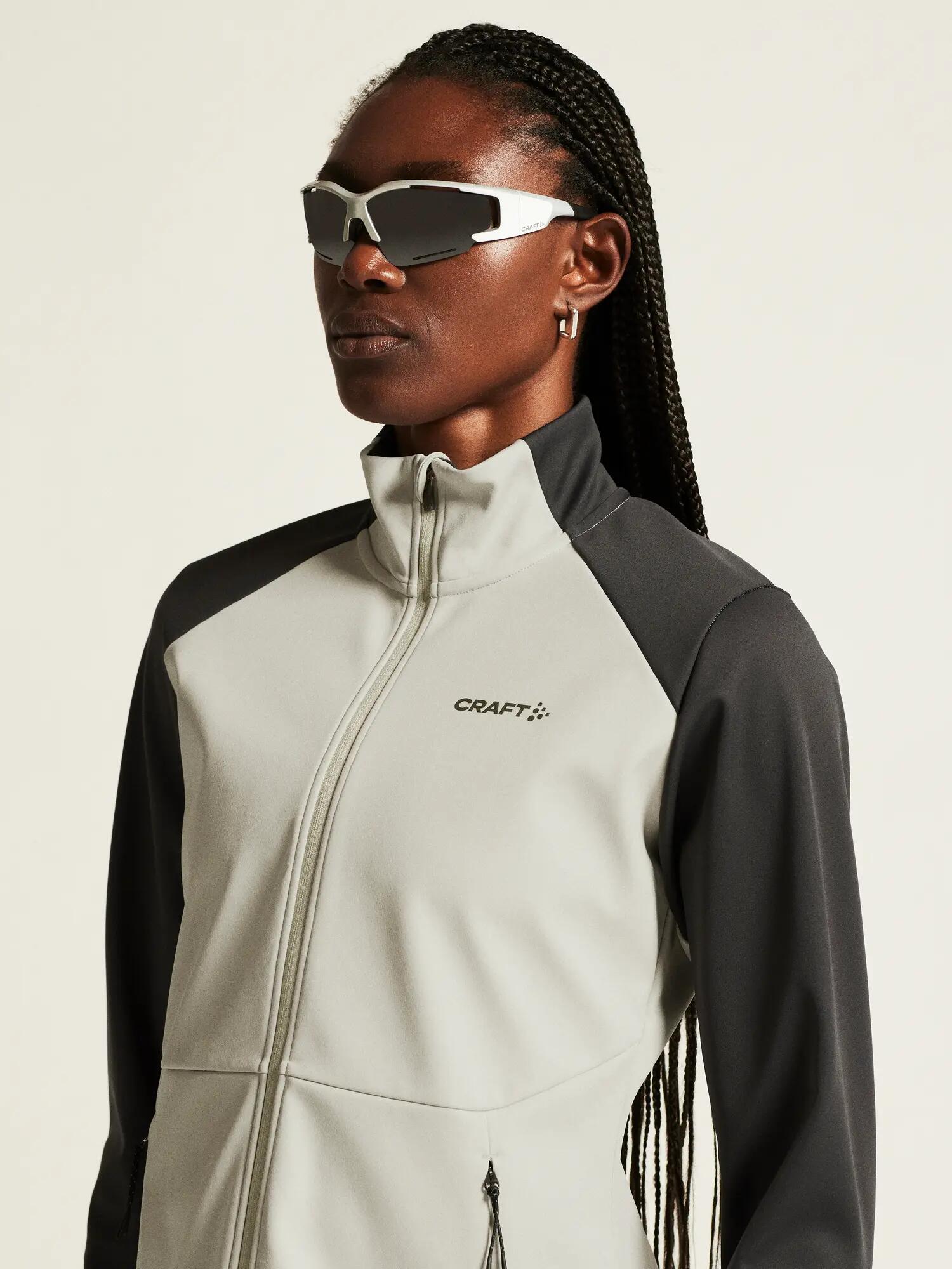 craft CORE Essence Nordic Jacket 2 W Softshell Windschutz – Slate/Plaster 2/7