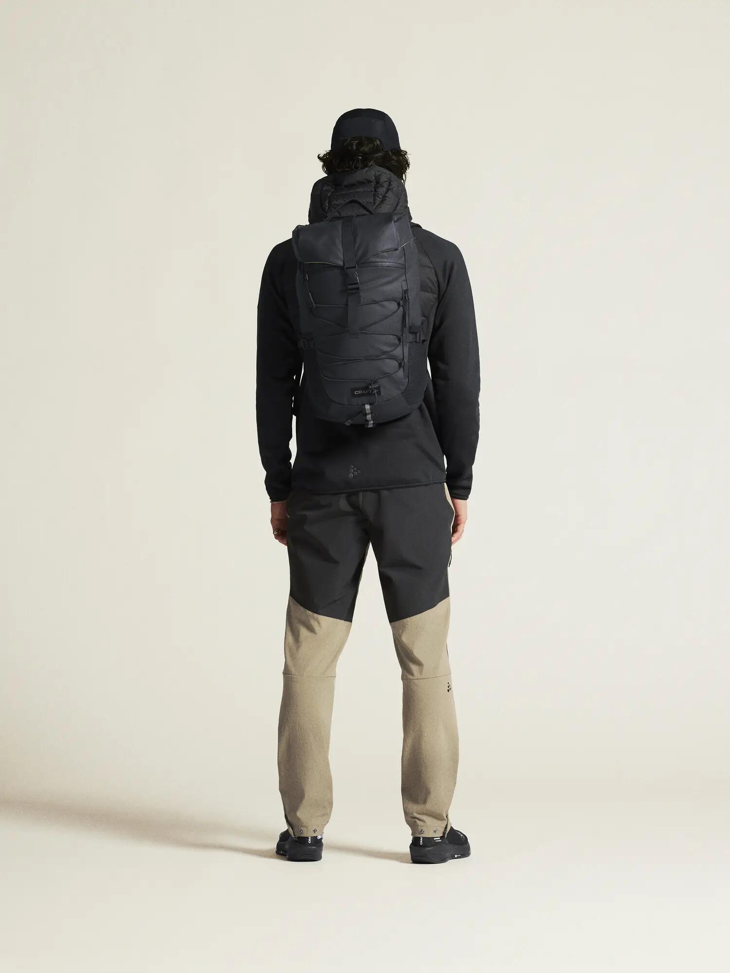 craft ADV Explore Lt. Down Hybrid Jacket M — Leichte Daunenisolierung – Black 4/7