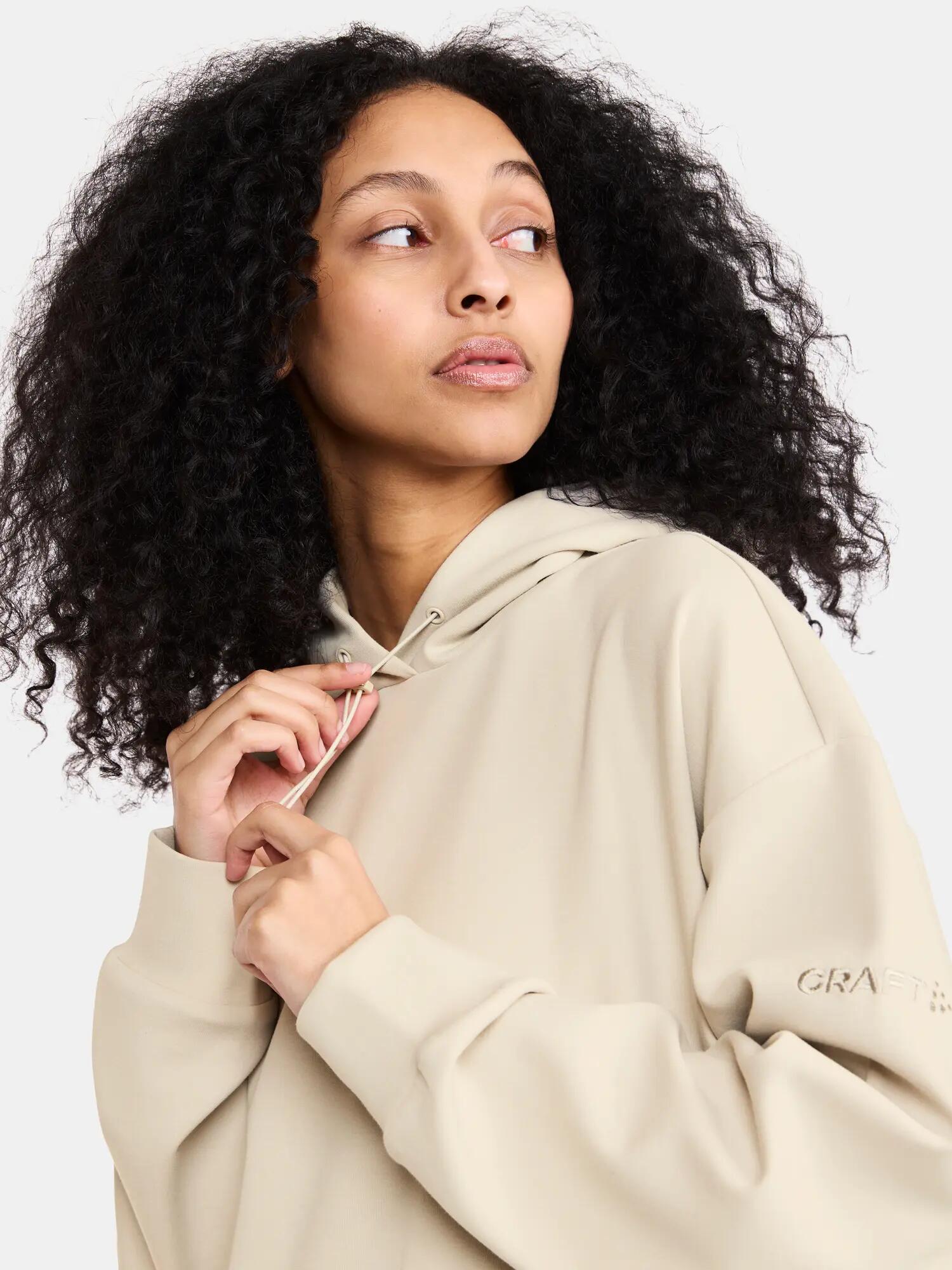 craft ADV Join Long Hoodie W – langer, komfortabler Hoodie – Plaster 4/7