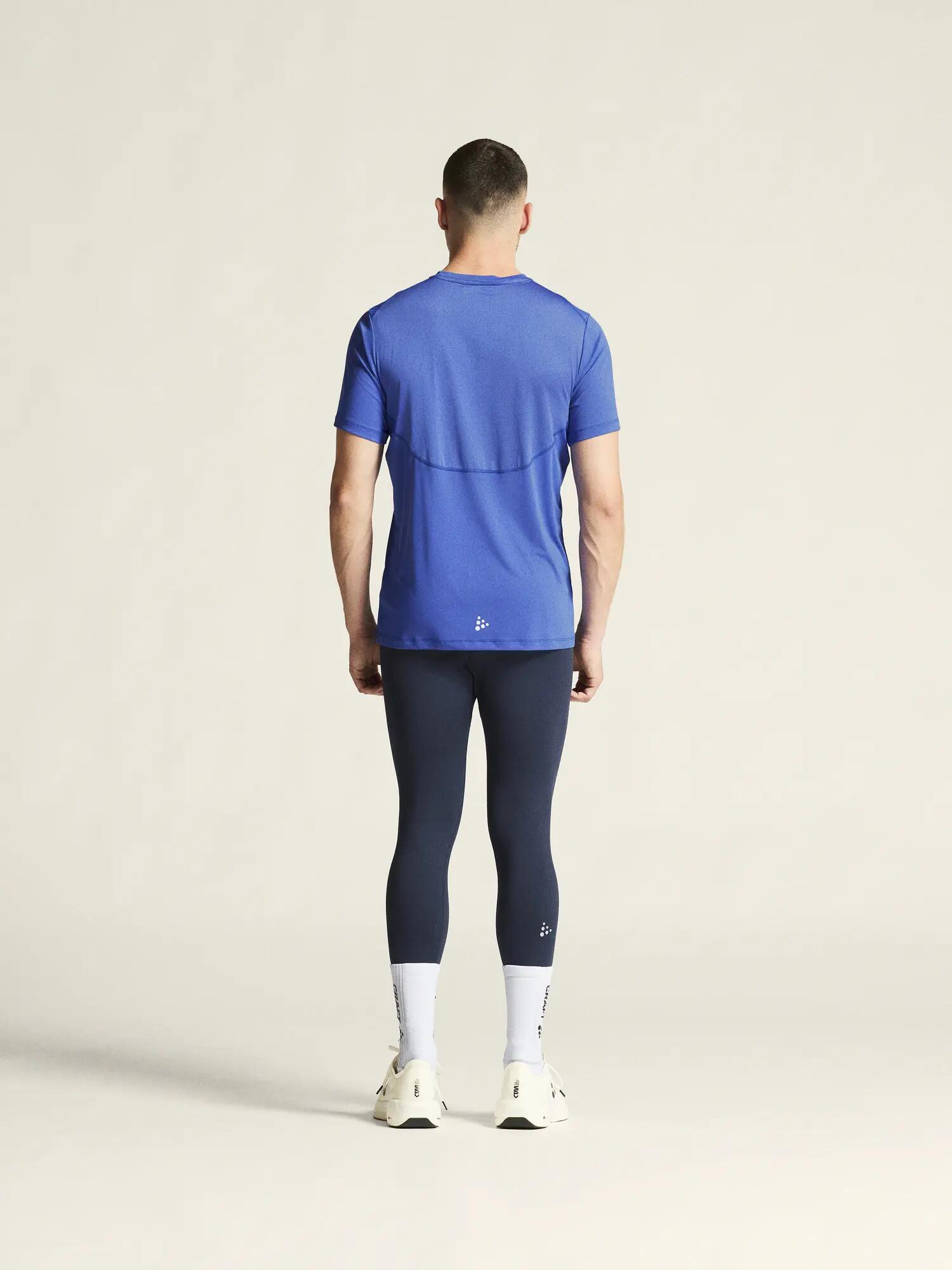 craft CORE Essence SS Tee 2 M – Training-Shirt aus recyceltem Jersey – Ink Blue 6/7