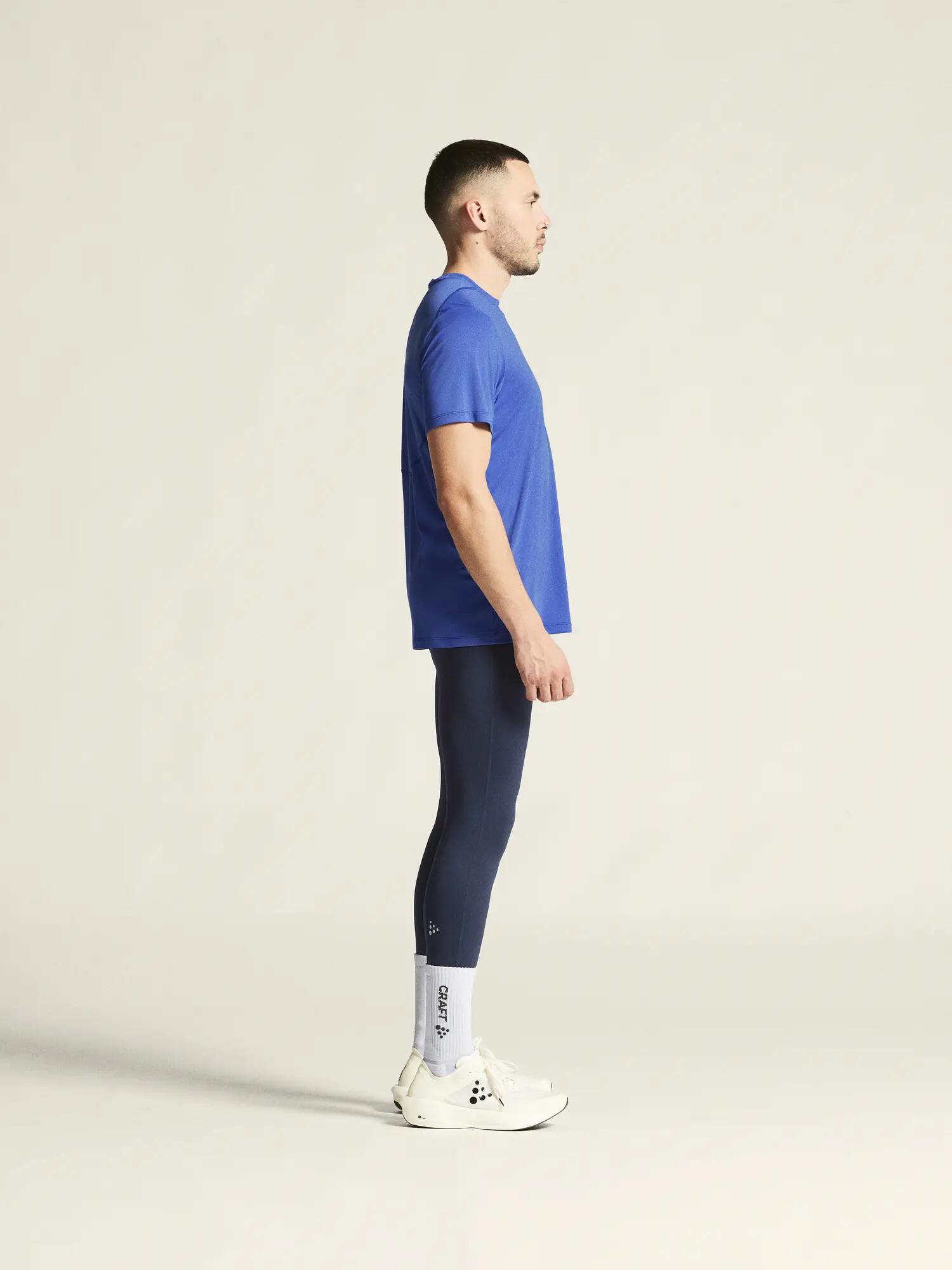 craft CORE Essence SS Tee 2 M – Training-Shirt aus recyceltem Jersey – Ink Blue 5/7