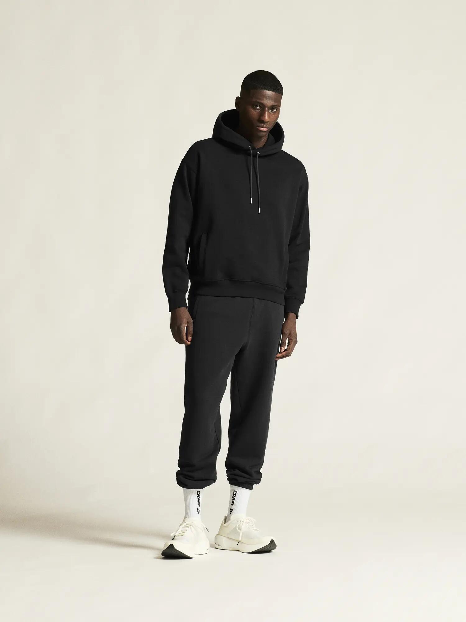 craft Frequent Hoodie M – Kapuzenpullover aus Bio-Baumwolle, Relaxed Fit – Black 5/7