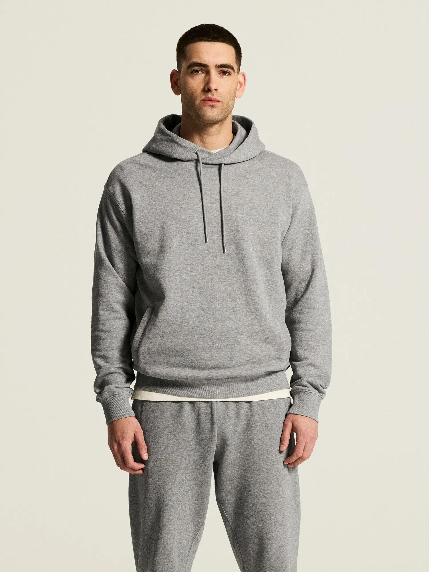 craft Frequent Hoodie M – sweat à capuche en coton biologique, coupe 6/7