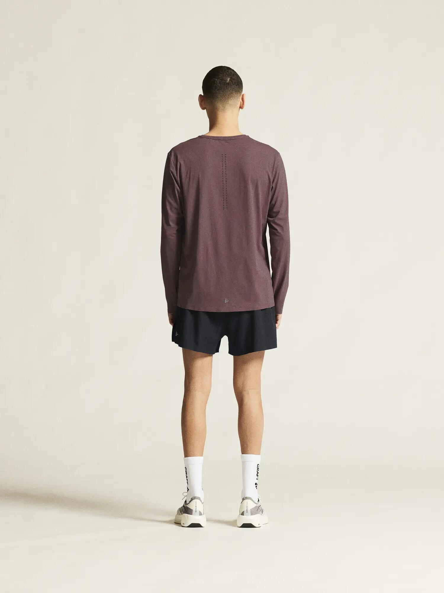 craft Hypervent Longsleeve M – atmungsaktives Lauf-Shirt mit Perforationen – 6/7