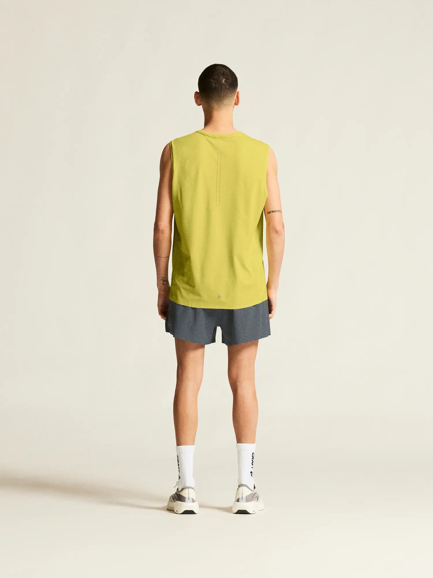 craft débardeur Hypervent SLeeveleSS M – respirant, coupe ergonomique – Zest 6/7