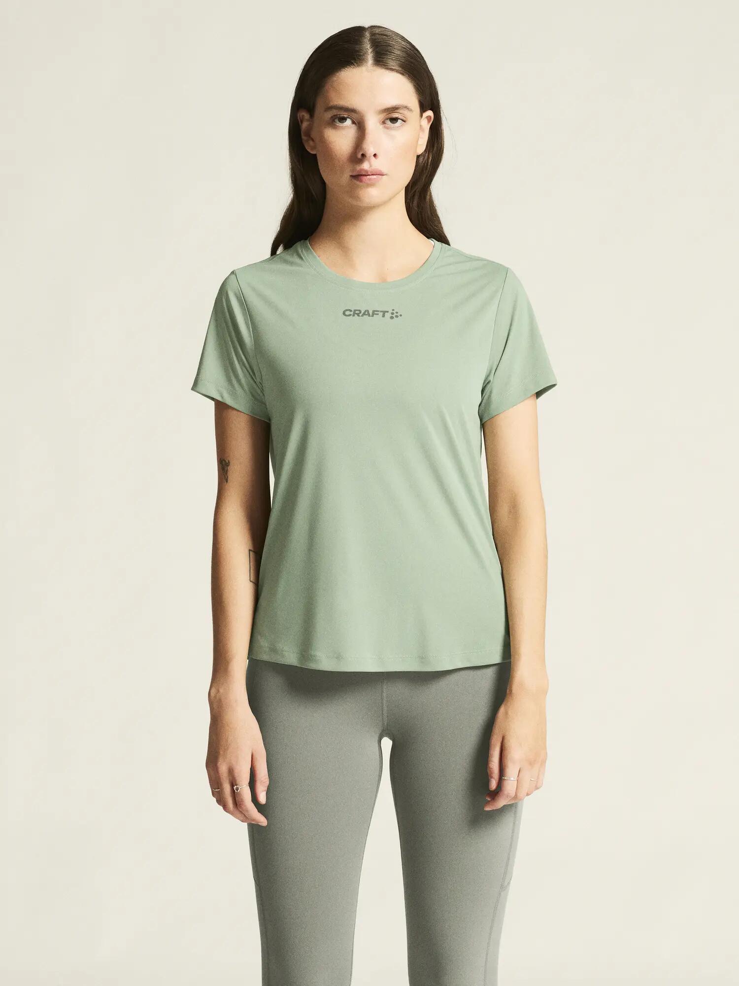 craft CORE Essence SS Tee 2 W – Trainingsshirt aus recyceltem Polyester – 5/7