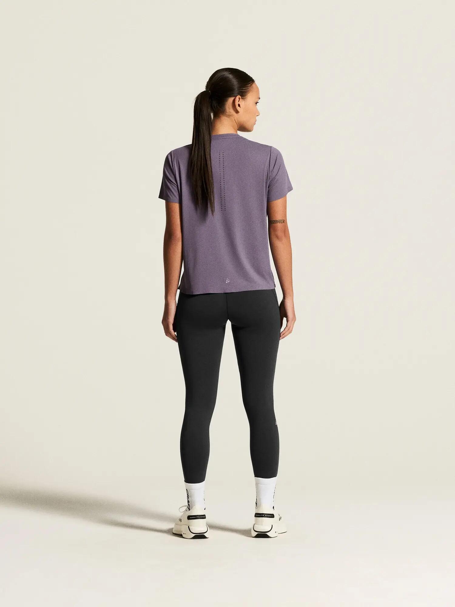 craft Hypervent Tee W – atmungsaktives Trainingst-Shirt – Cadet 3/7