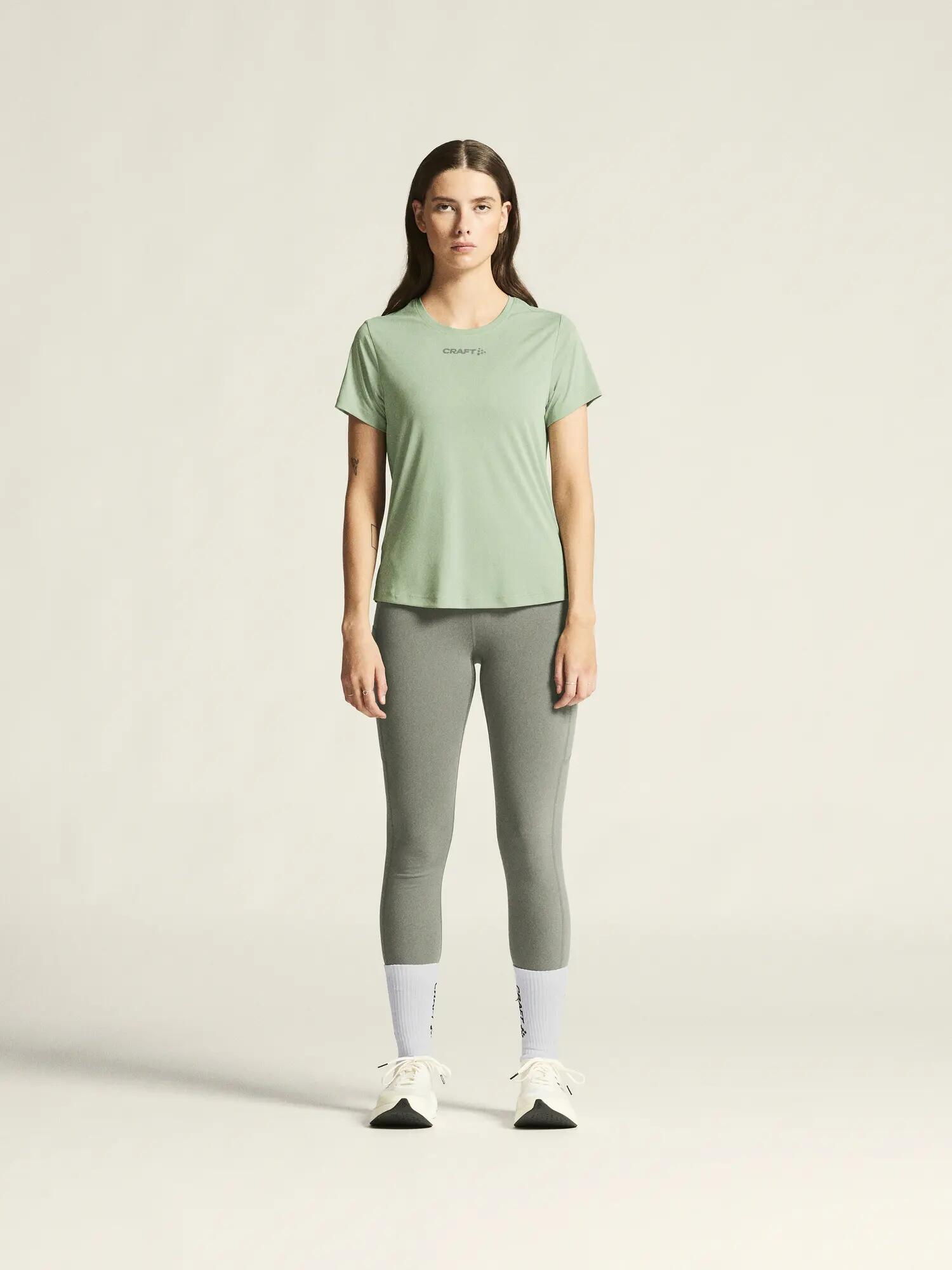 craft CORE Essence SS Tee 2 W – Trainingsshirt aus recyceltem Polyester – 3/7
