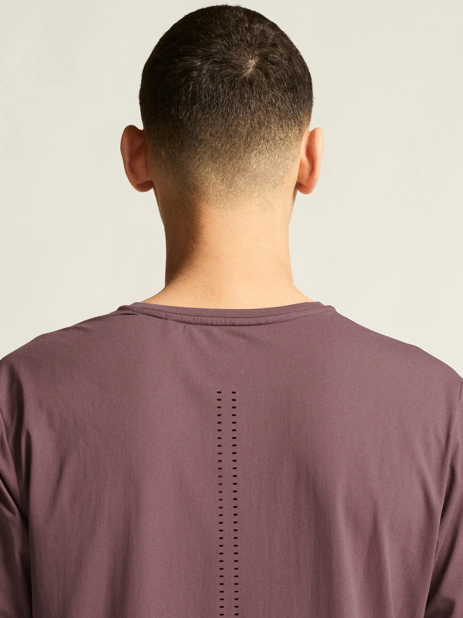 craft Hypervent Longsleeve M – atmungsaktives Lauf-Shirt mit Perforationen – 4/7