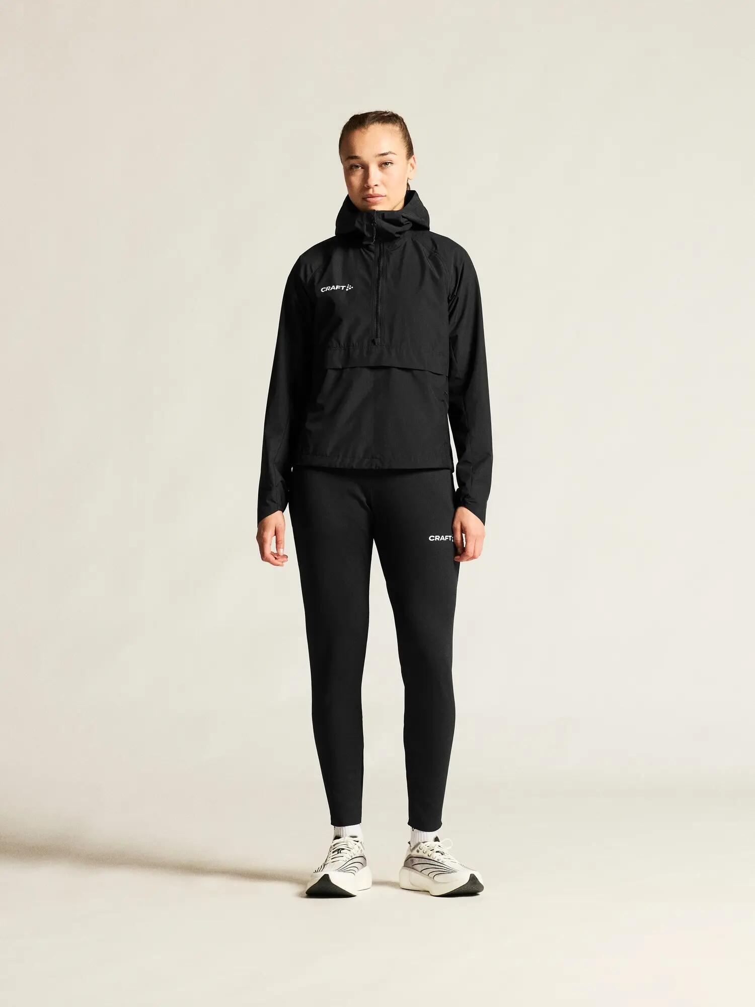 craft Extend 2.0 Anorak W — wasserabweisend & belüftet – Black 6/7