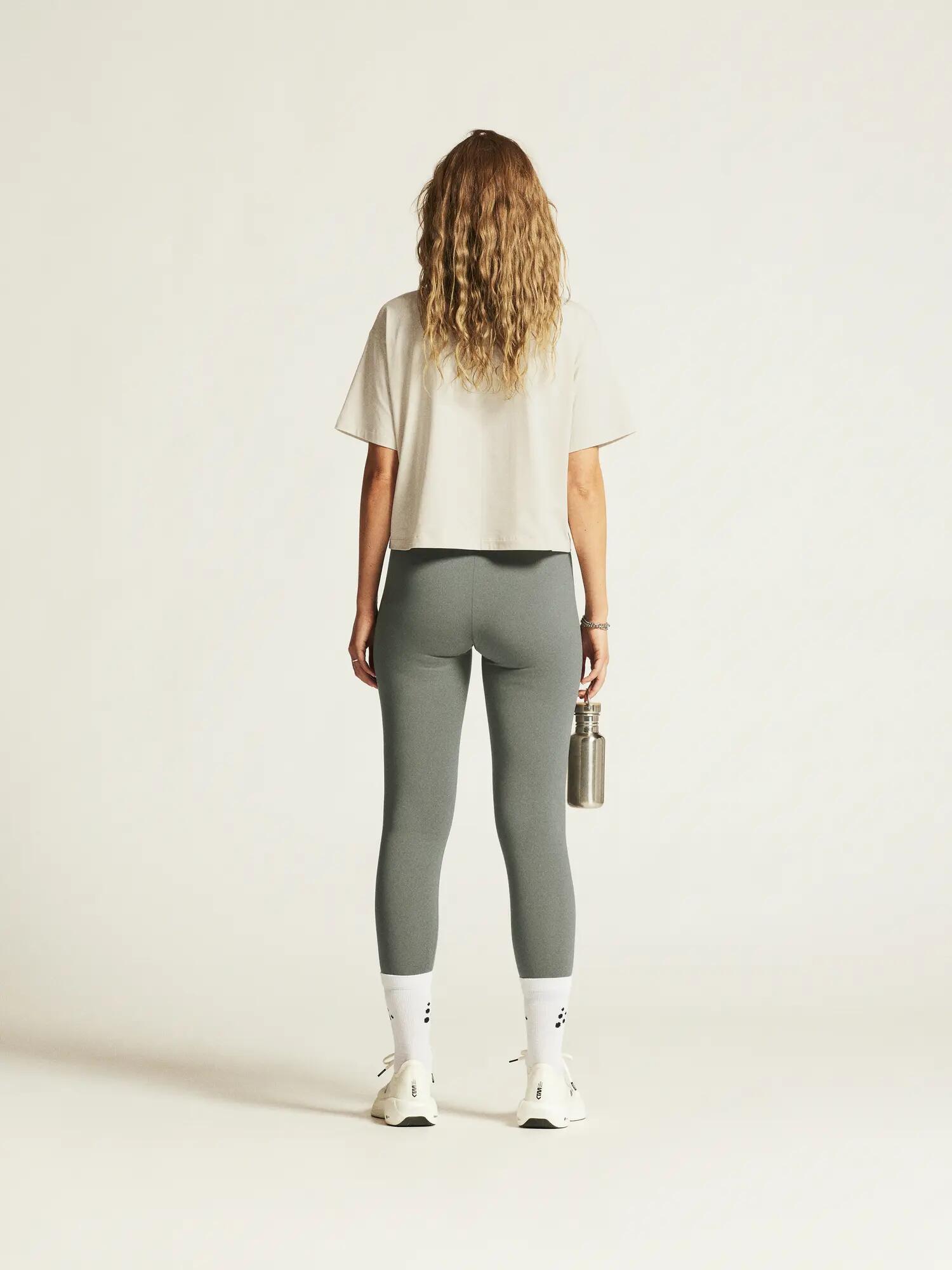 craft Collective Relaxed SS Tee W – weicher Bio-Baumwollstretch – Plaster 5/7