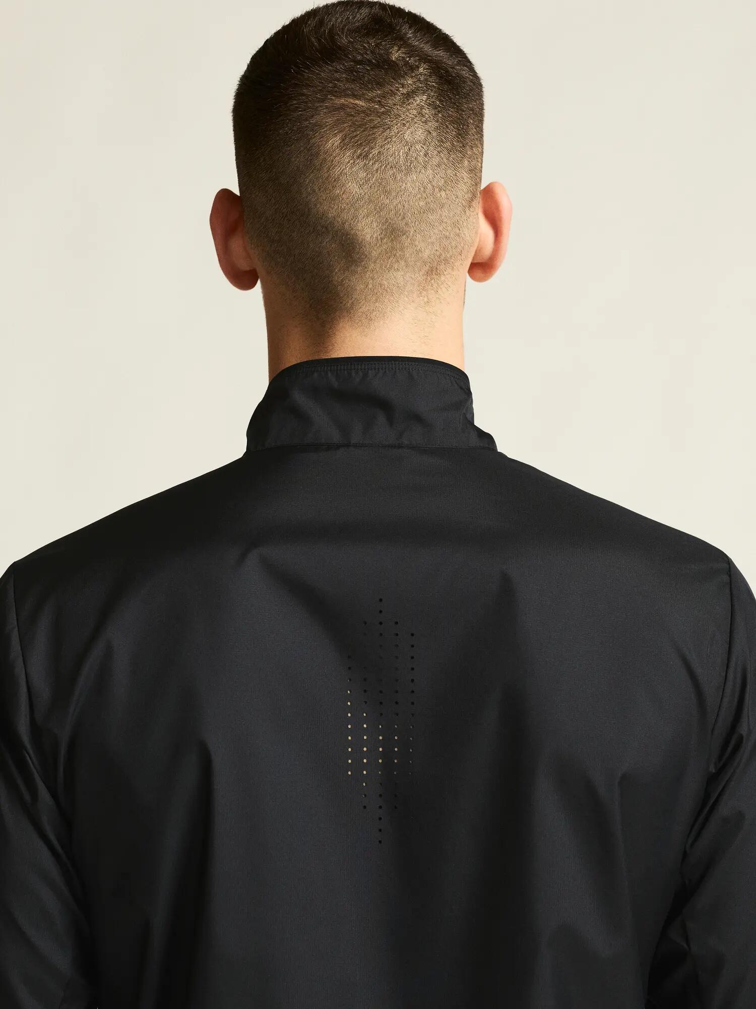 craft Jacke Essence Wind Jacket 2 M – wind- und wasserabweisend – Black 5/7