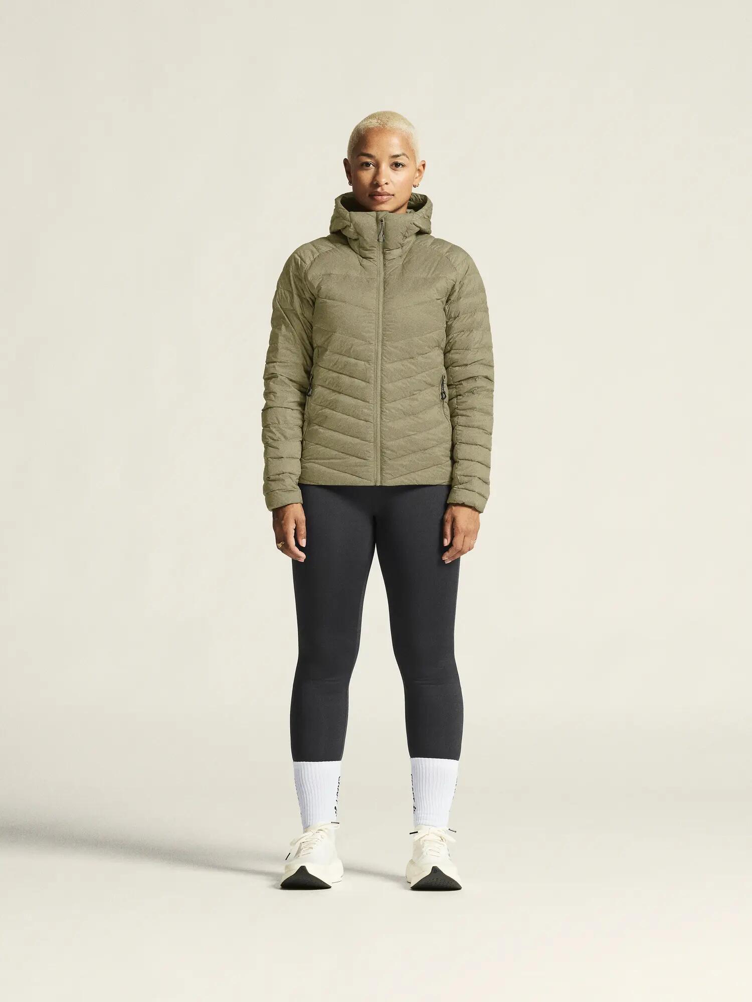 craft ADV Explore Lt. Down Jacket W – casaco de penas leve e compactável – Raw 5/7