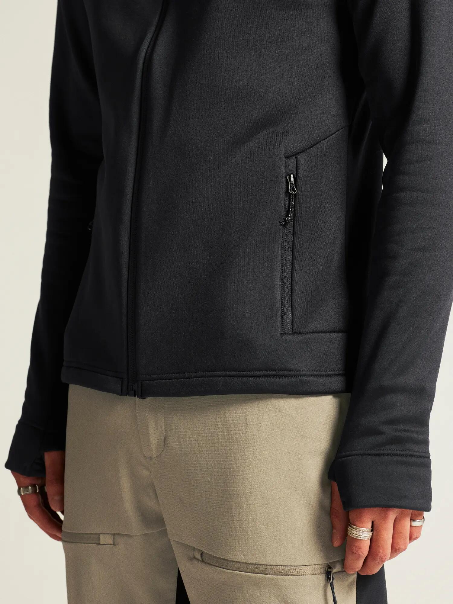 craft ADV Explore Power Fleece Jacke Herren — Weich & Dehnbar – Black 6/7