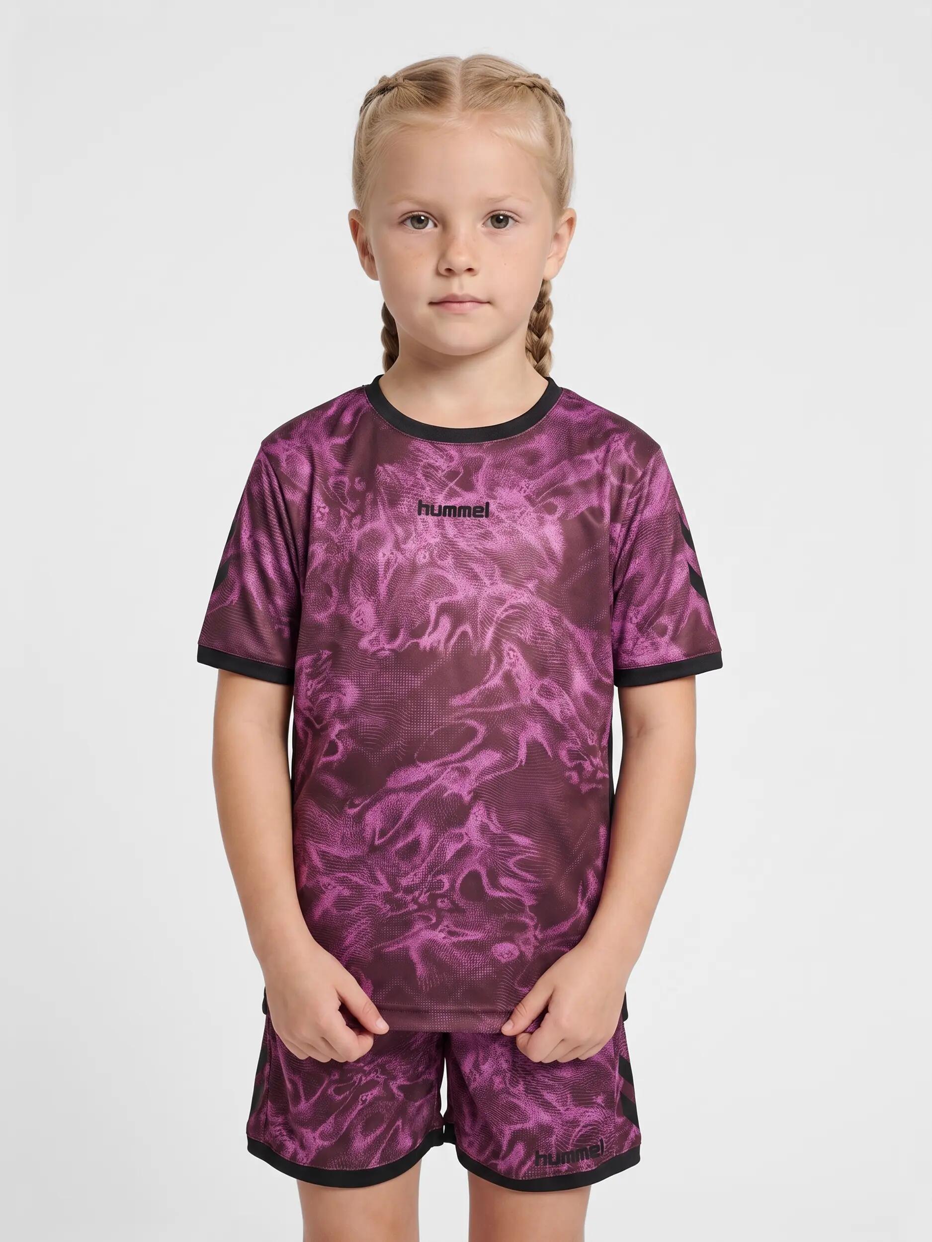 hummel Set hmlBLAZE CLUB 26 GRAPHIC SET KIDS in poliestere riciclato – 4/12
