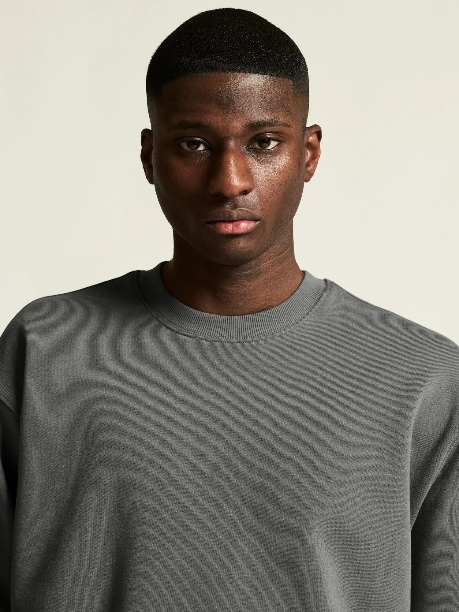 craft Frequent RN Sweatshirt M – 100% Bio-Baumwolle, Relaxed Fit – Lava 6/7