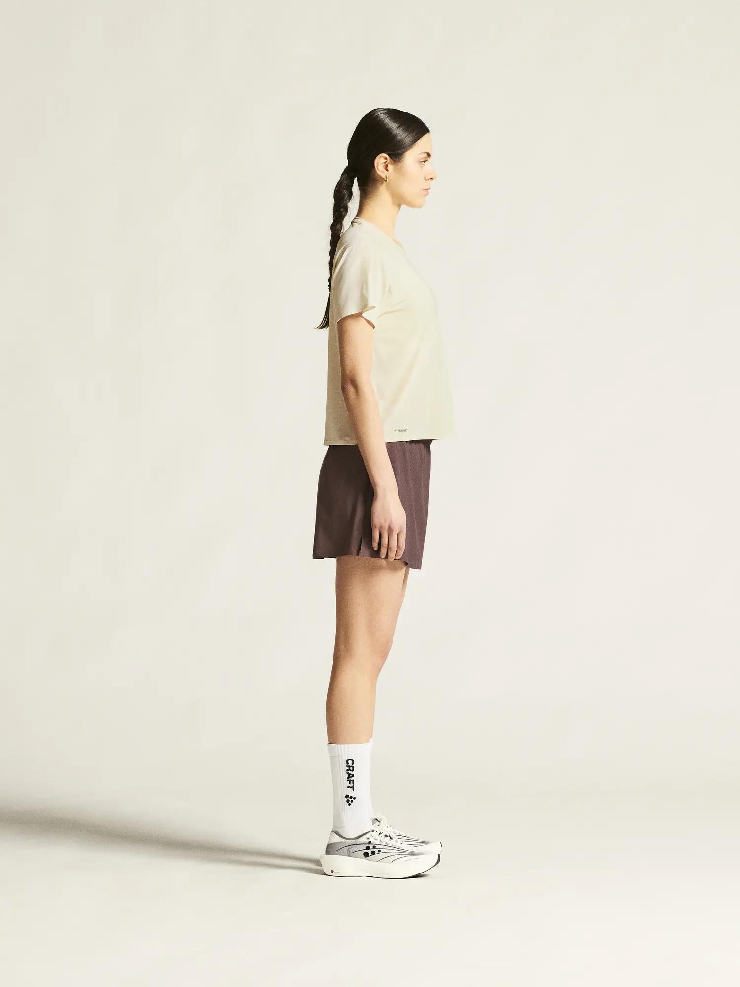 craft Hypervent Tee W – Atmungsaktives Trainingstop – Tofu 7/7