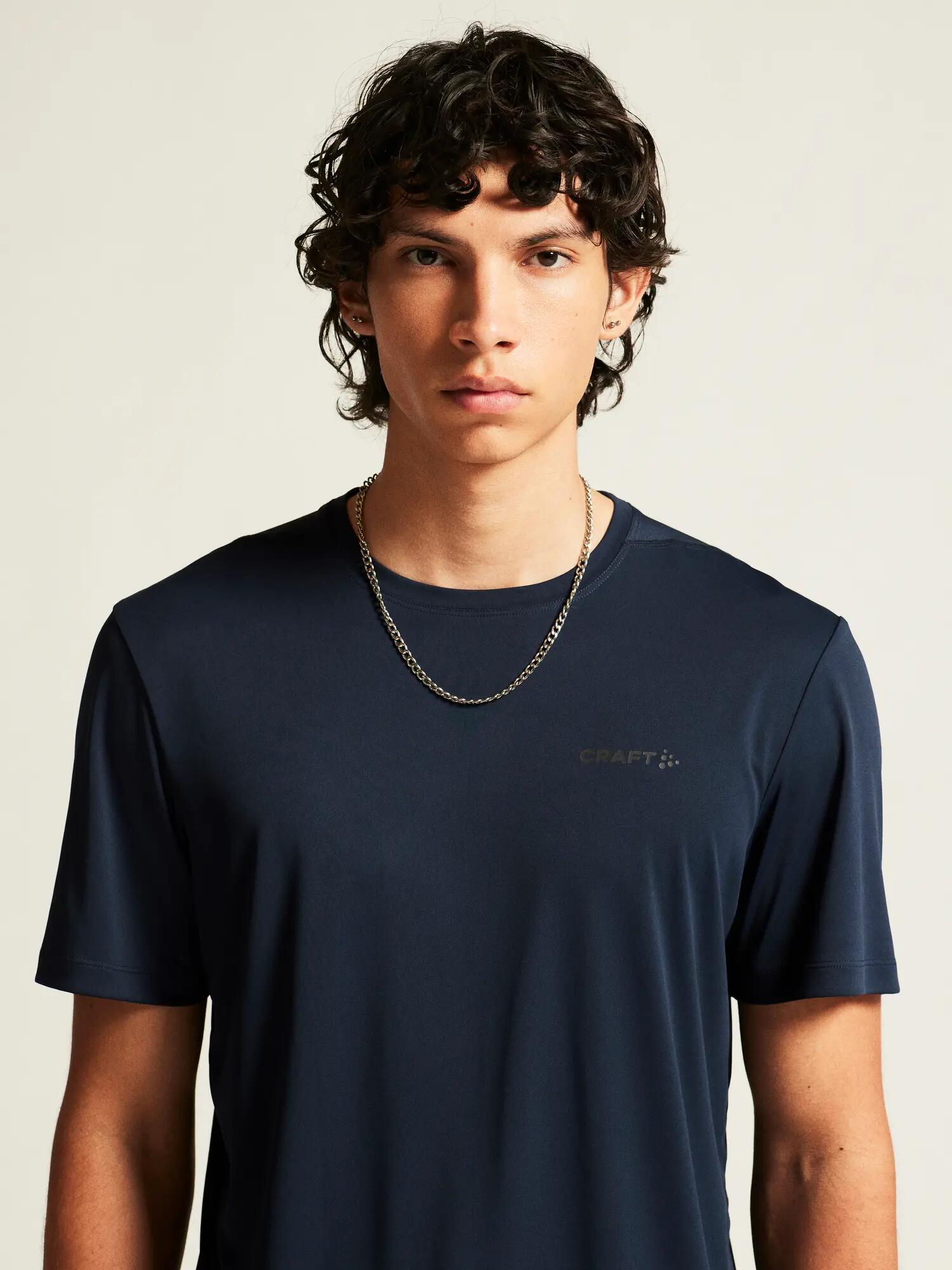 craft CORE Essence SS Tee 2 M – Trainingsshirt aus recyceltem Polyester – Blaze 6/7