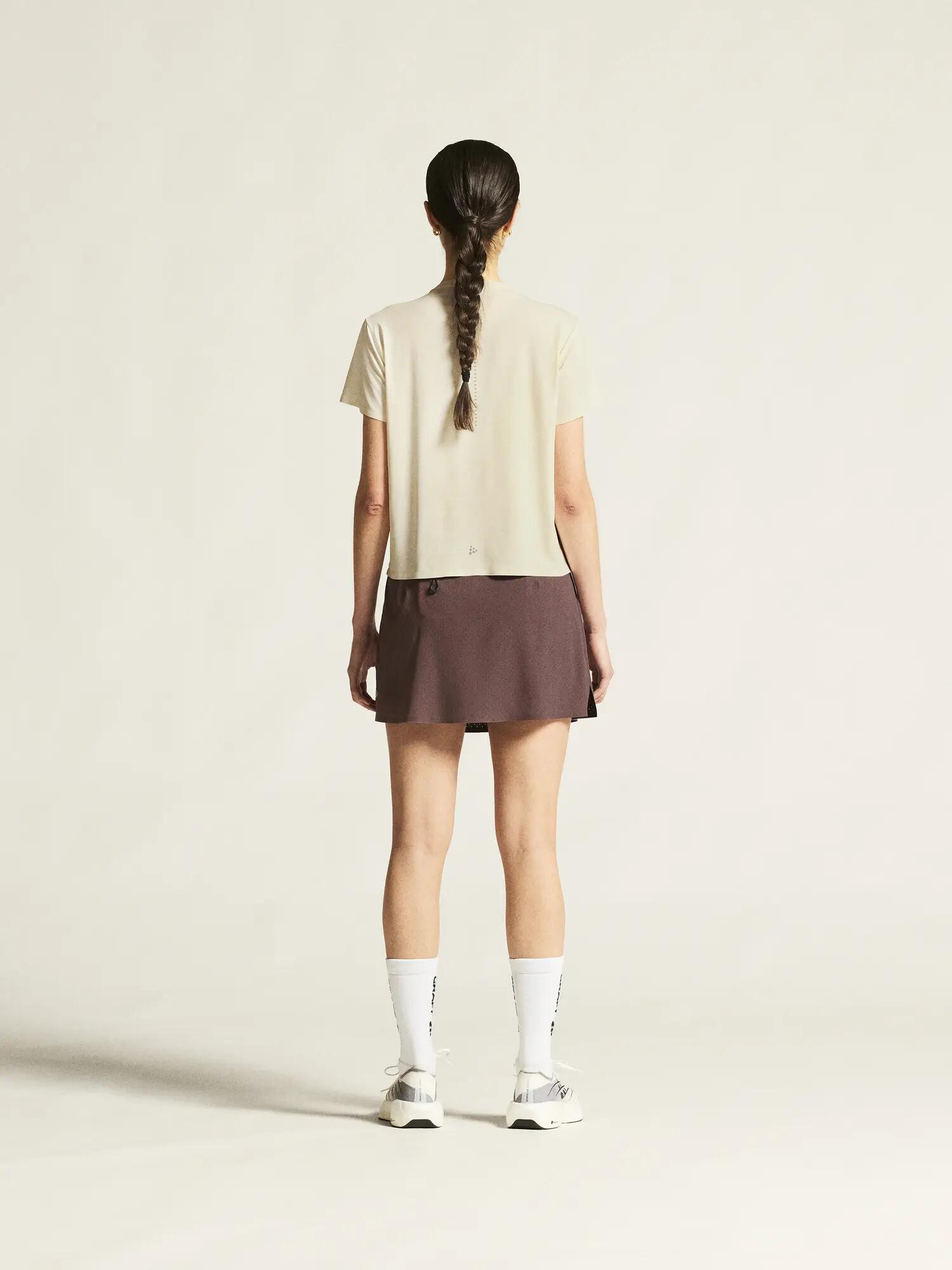 craft Hypervent Tee W – Atmungsaktives Trainingstop – Tofu 6/7