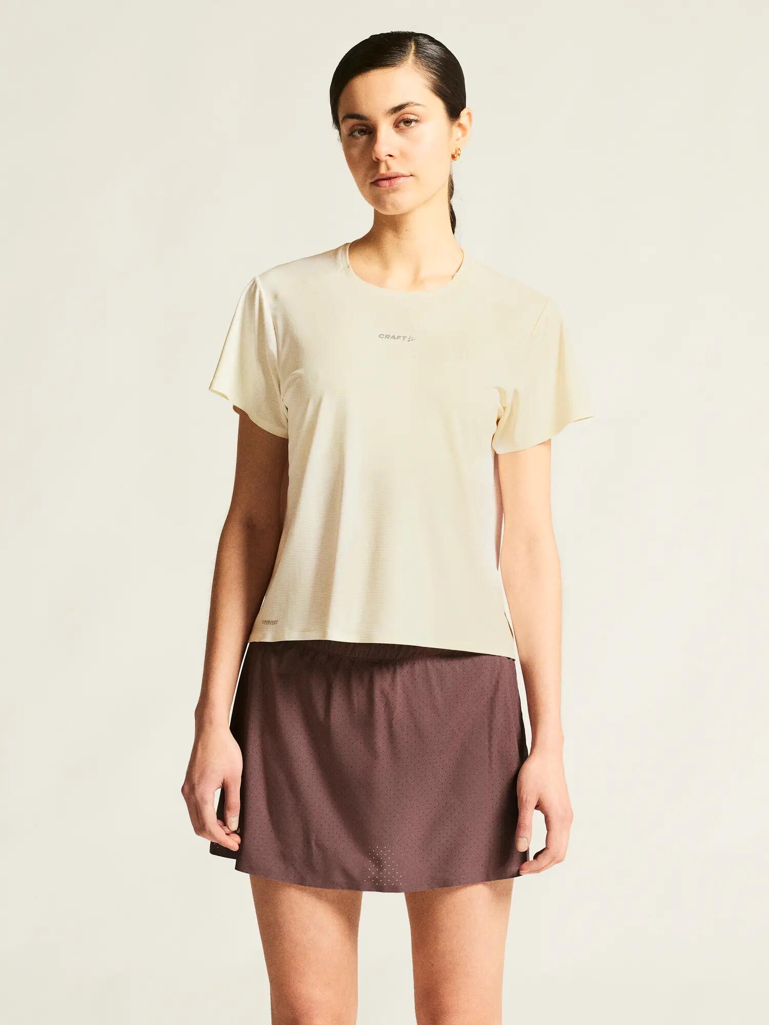 craft Hypervent Tee W – Atmungsaktives Trainingstop – Tofu 5/7