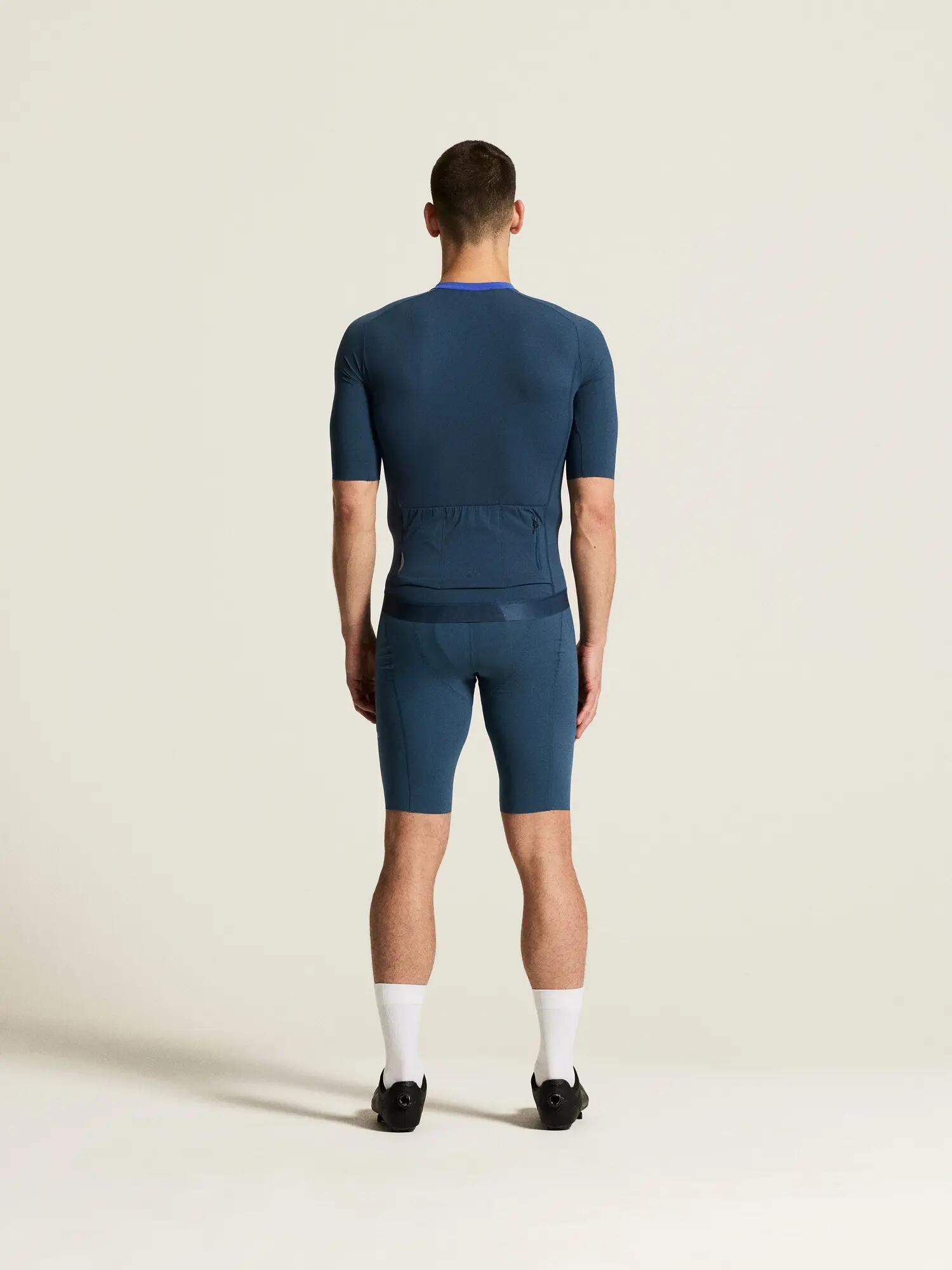 craft Endur Training Jersey M – dehnbares Material, hoher Tragekomfort – 7/7