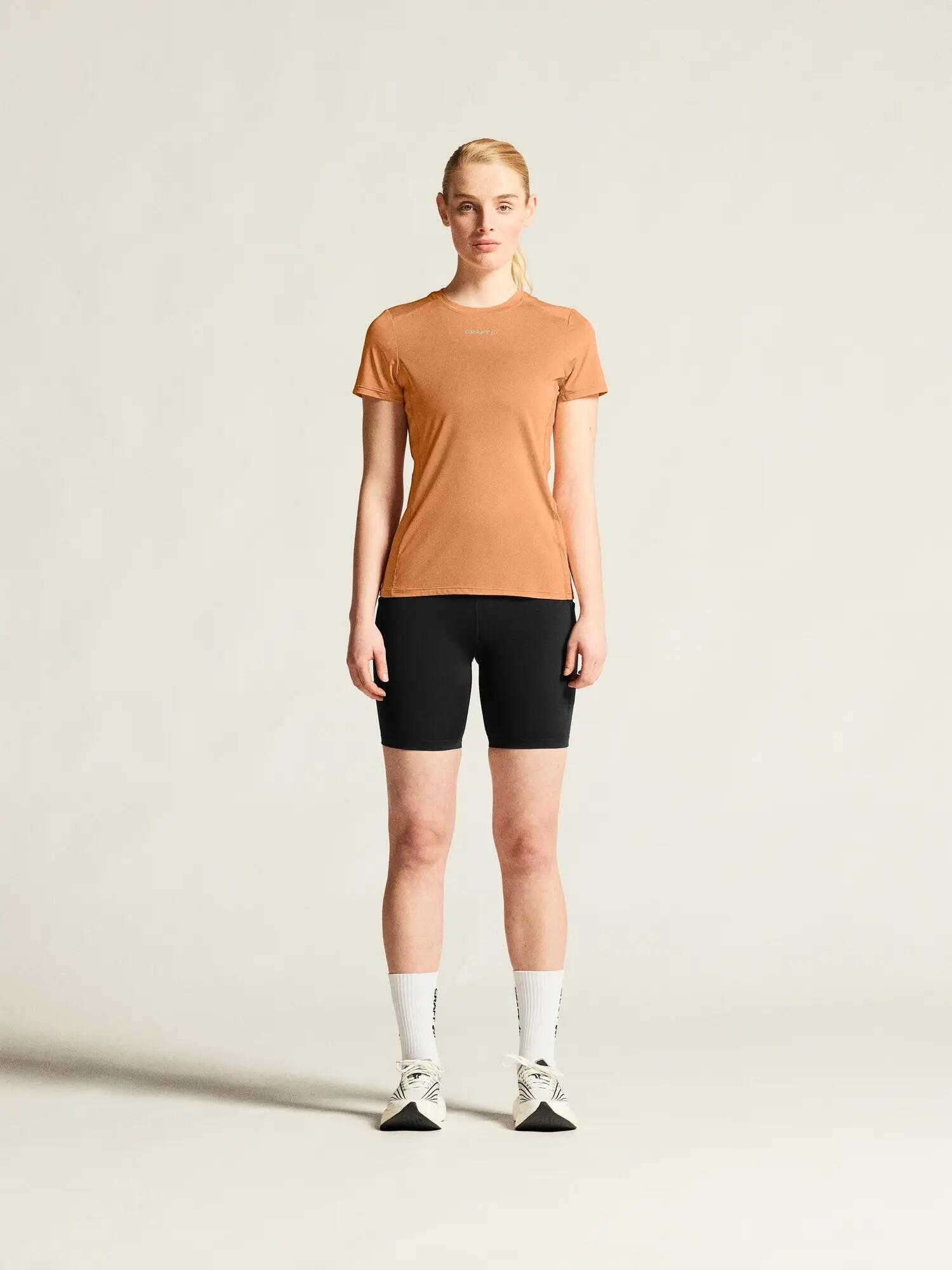 craft ADV Essence SS Tee 2 W - Ademend trainingsshirt van gerecyclede 5/7