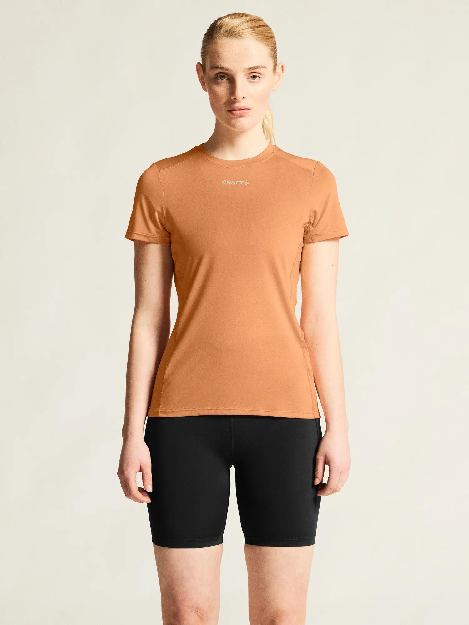 craft ADV Essence SS Tee 2 W - Ademend trainingsshirt van gerecyclede 4/7