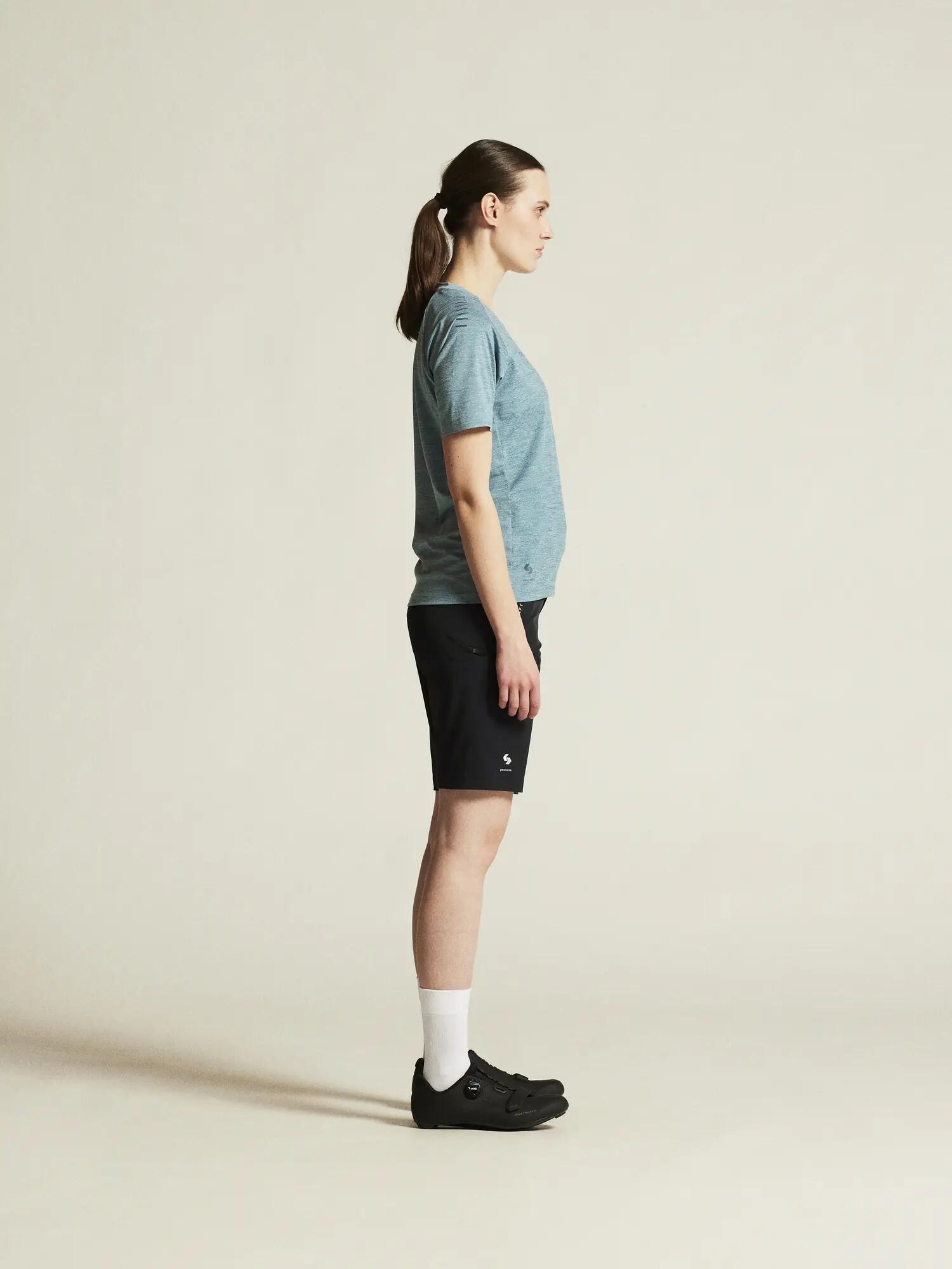craft ADV Gravel Ss Tee W - Weiches Funktionsshirt für Gravel – Aquatic 5/7
