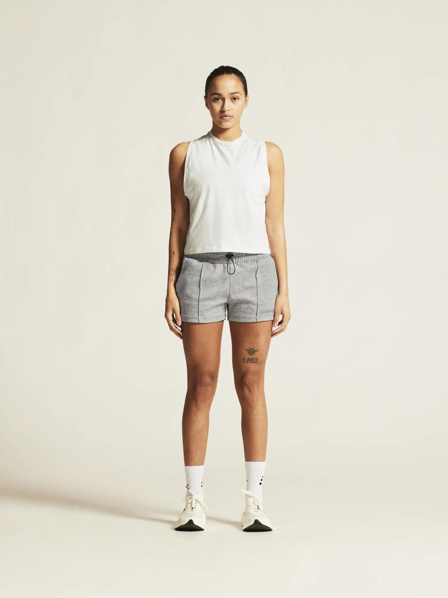 craft ADV Join Sweat Shorts W – short sweat confort, coupe large – Grey Melange 7/7
