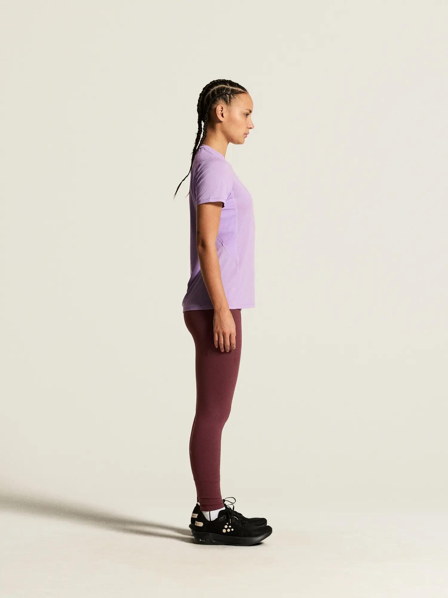 craft ADV Essence SS Tee 2 W - Atmungsaktives Trainingstop aus 7/7