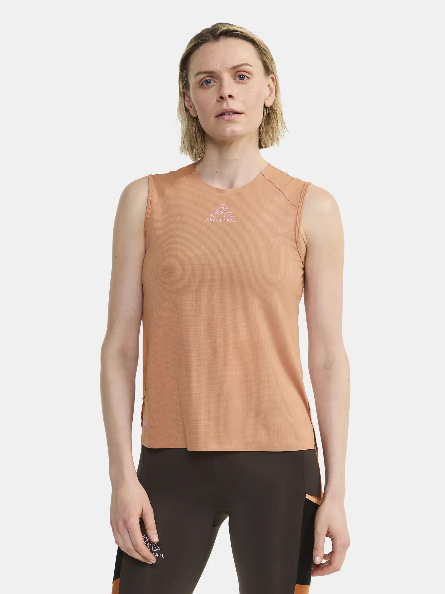 craft PRO Trail Singlet W Lauftrikot mit dehnbarem Mesh am Rücken – Cliff 6/7