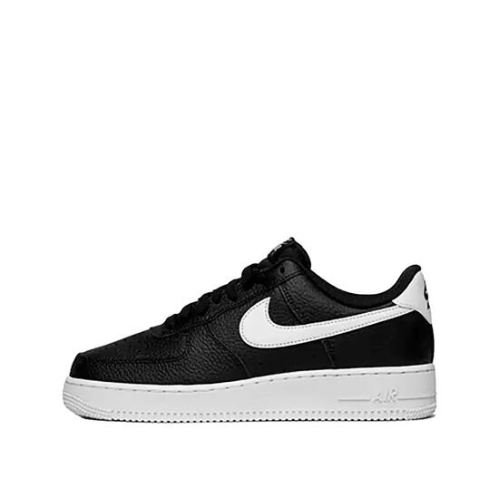 Herren universal Schuhe Nike Air Force 1 07