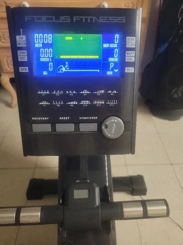 Tussen Particulieren - Focus Fitness Row 3 roeimachine 3/6
