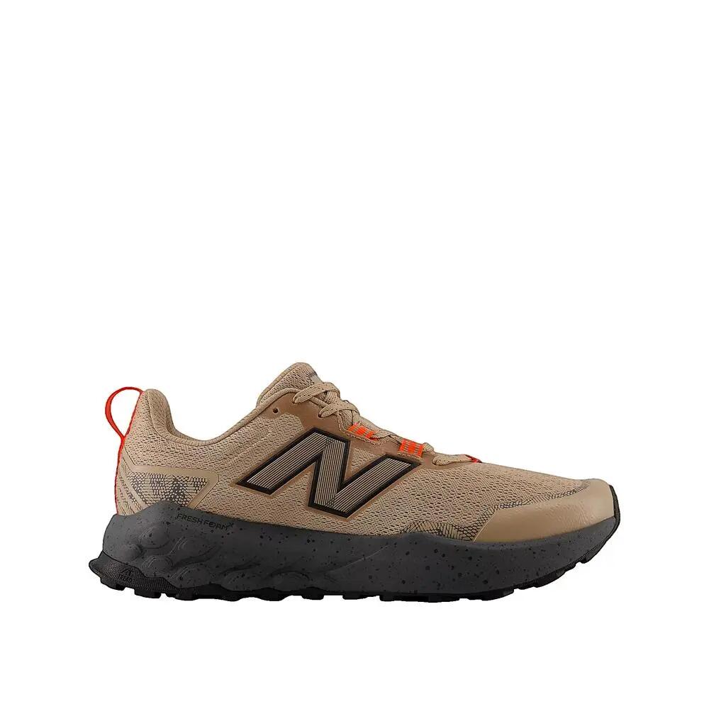 NEW BALANCE picture