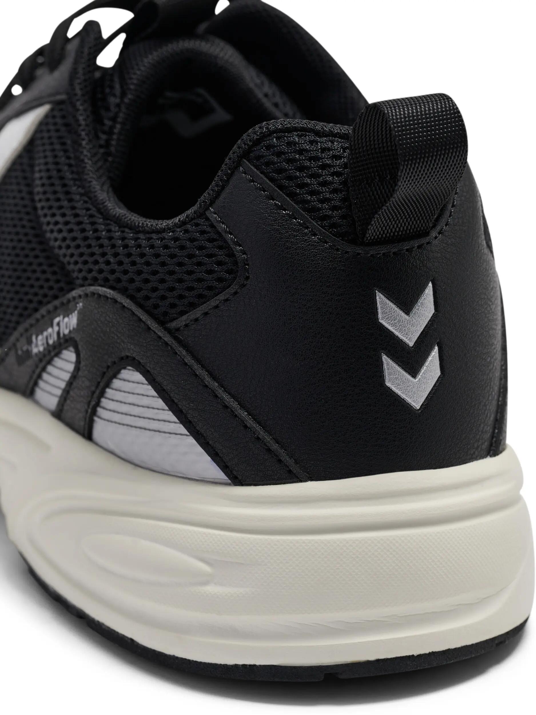 Sneakers Hummel Coreforce One 8/8