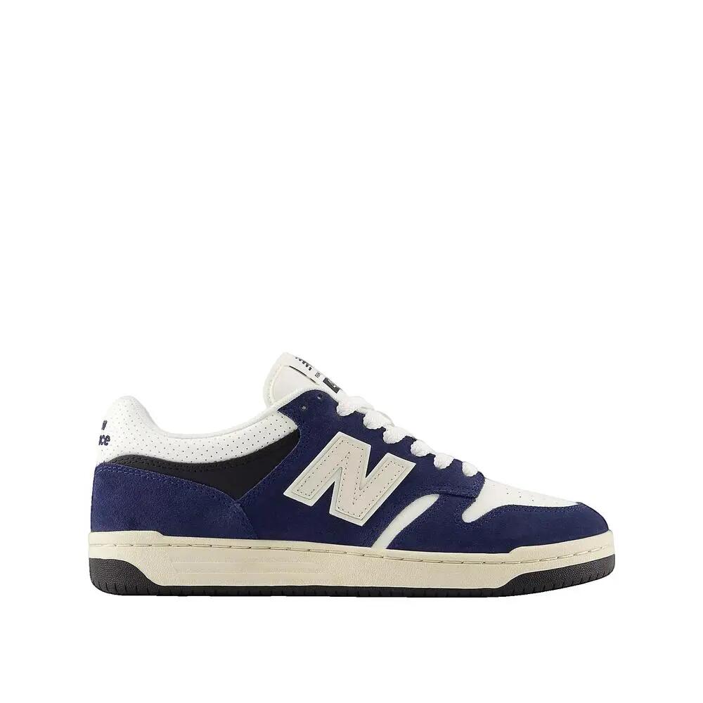 NEW BALANCE picture