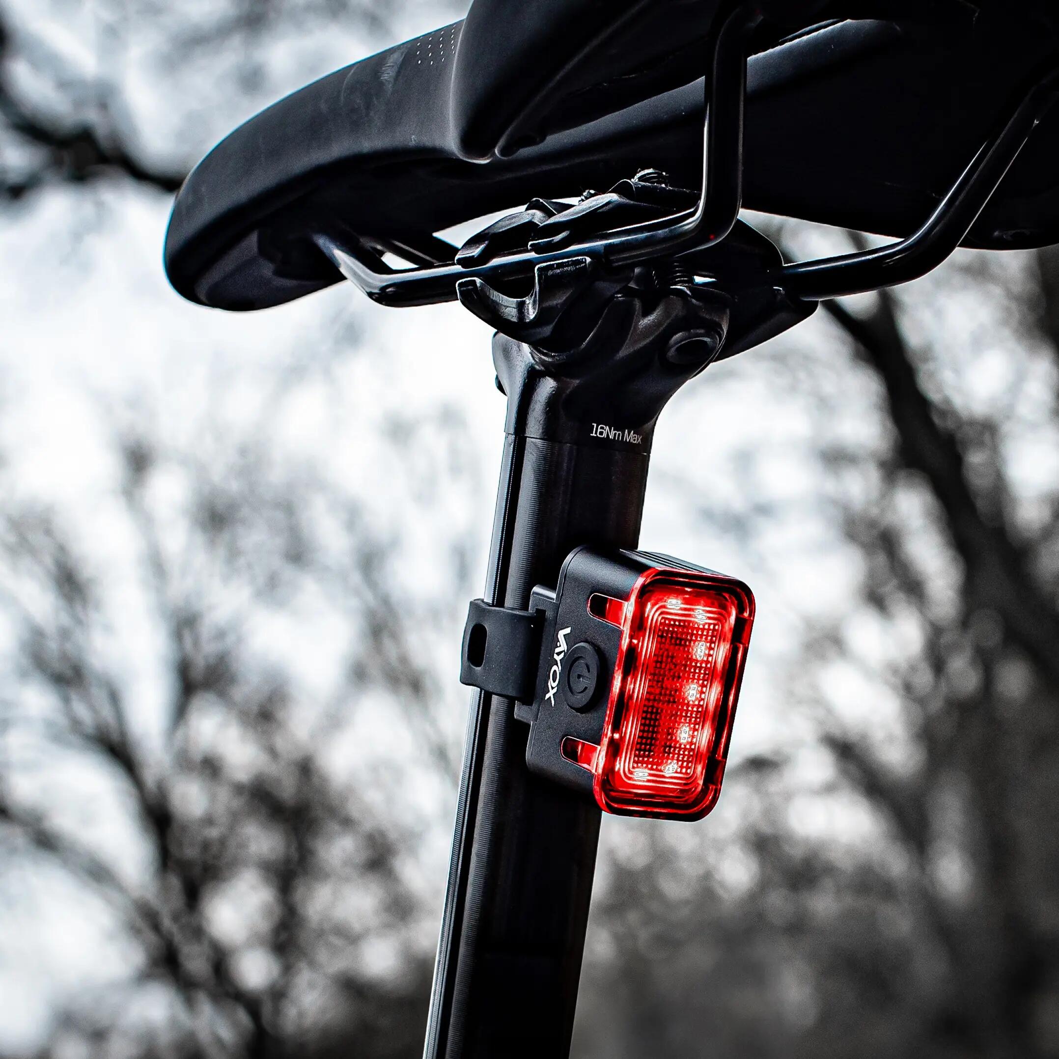 Súprava svetiel na bicykel VAYOX VA0073 + VA0152 predné a zadné POWERBANK 8/15