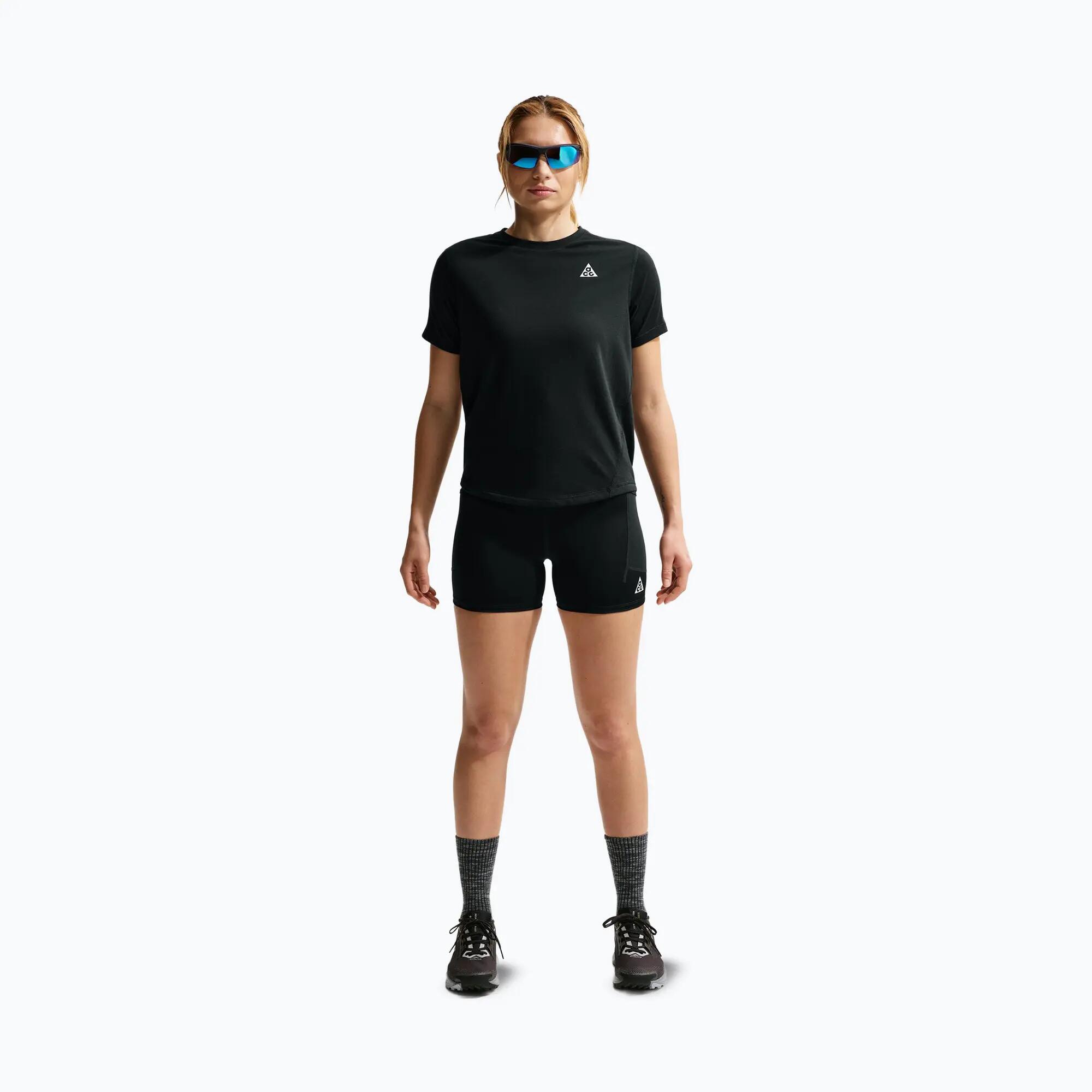 Női Nike ACG futónadrág 2/7