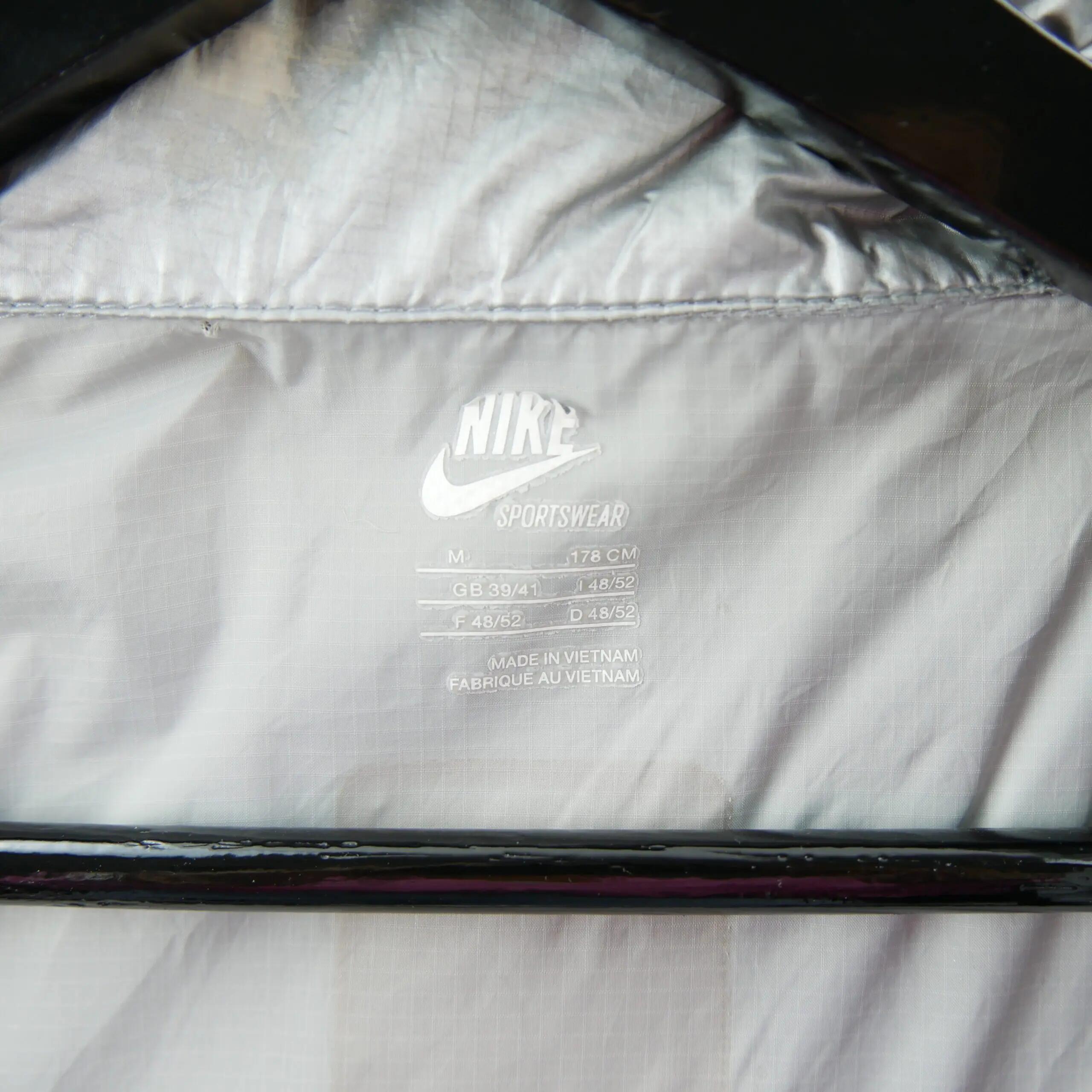 Tweedehands - Windjack voor heren met capuchon Sportswear - Goede staat 9/12