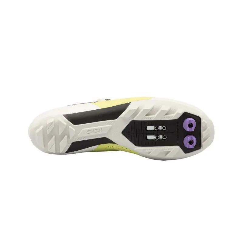 DOMINATOR X felgele schoenen 4/6
