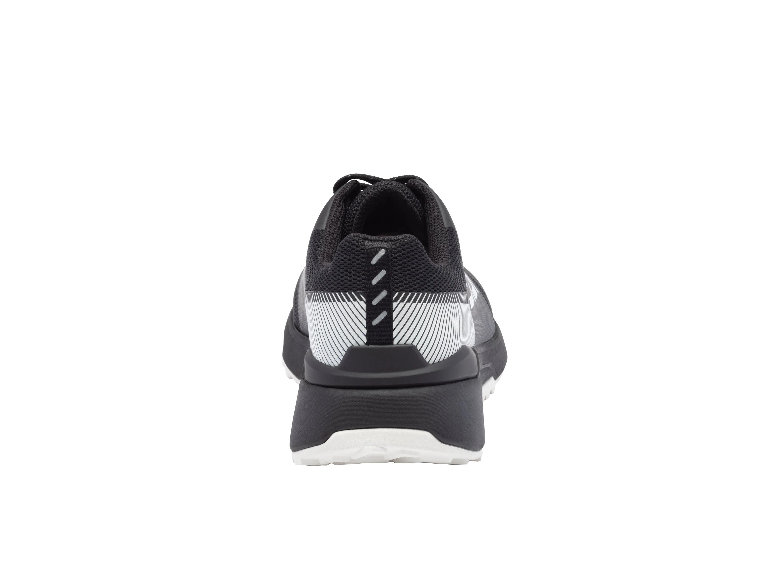 FLUXX LOW zwarte schoenen 4/6