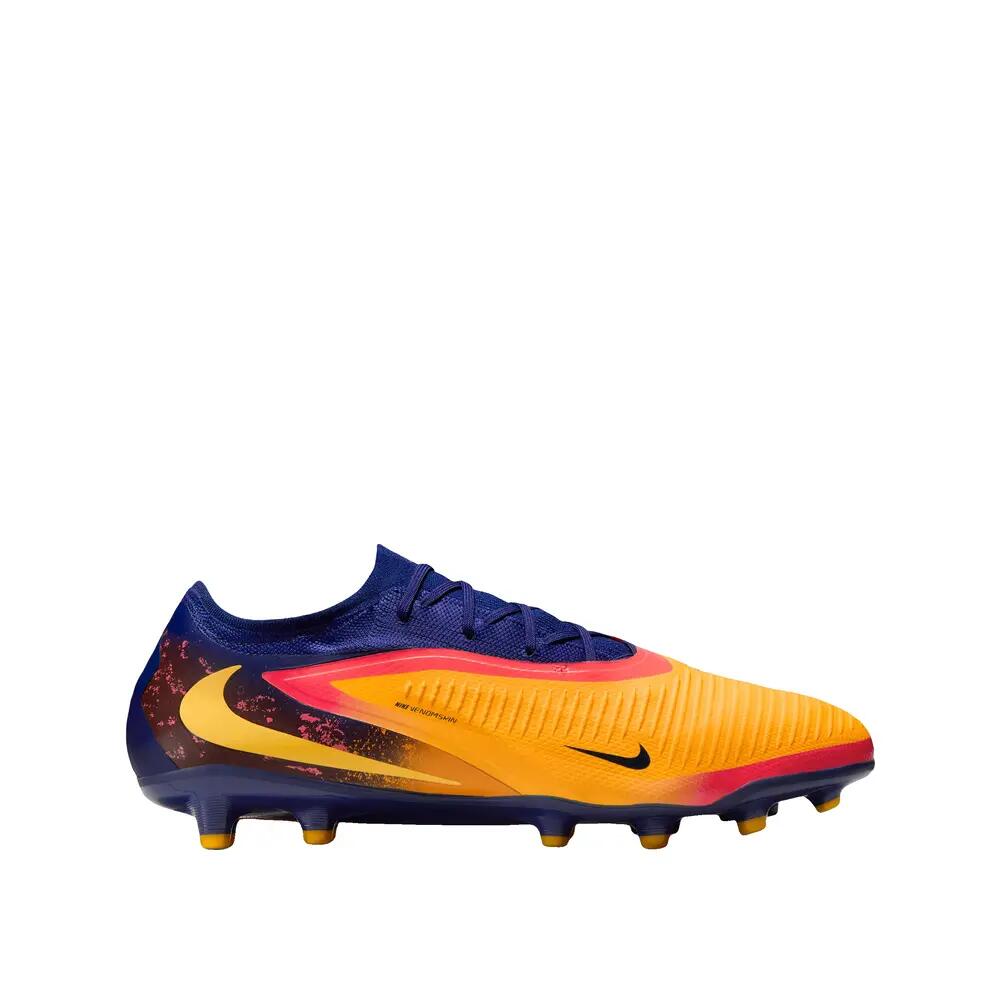NIKE picture